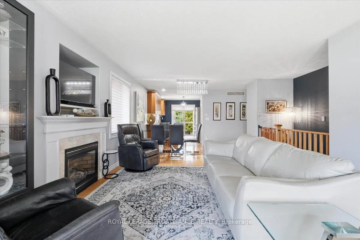 Photo 6 of 6 Boyce Court, Belleville, Belleville Ward — HOMEH