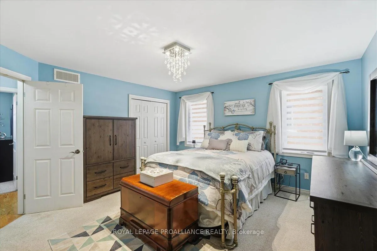 Photo 17 of 6 Boyce Court, Belleville, Belleville Ward — HOMEH