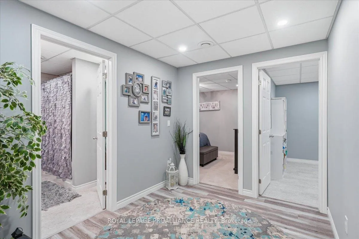 Photo 32 of 6 Boyce Court, Belleville, Belleville Ward — HOMEH