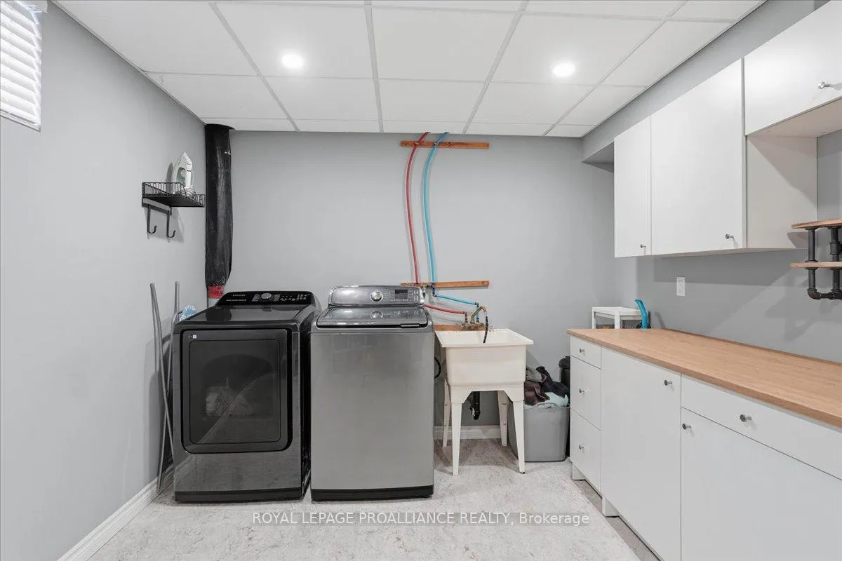Photo 33 of 6 Boyce Court, Belleville, Belleville Ward — HOMEH