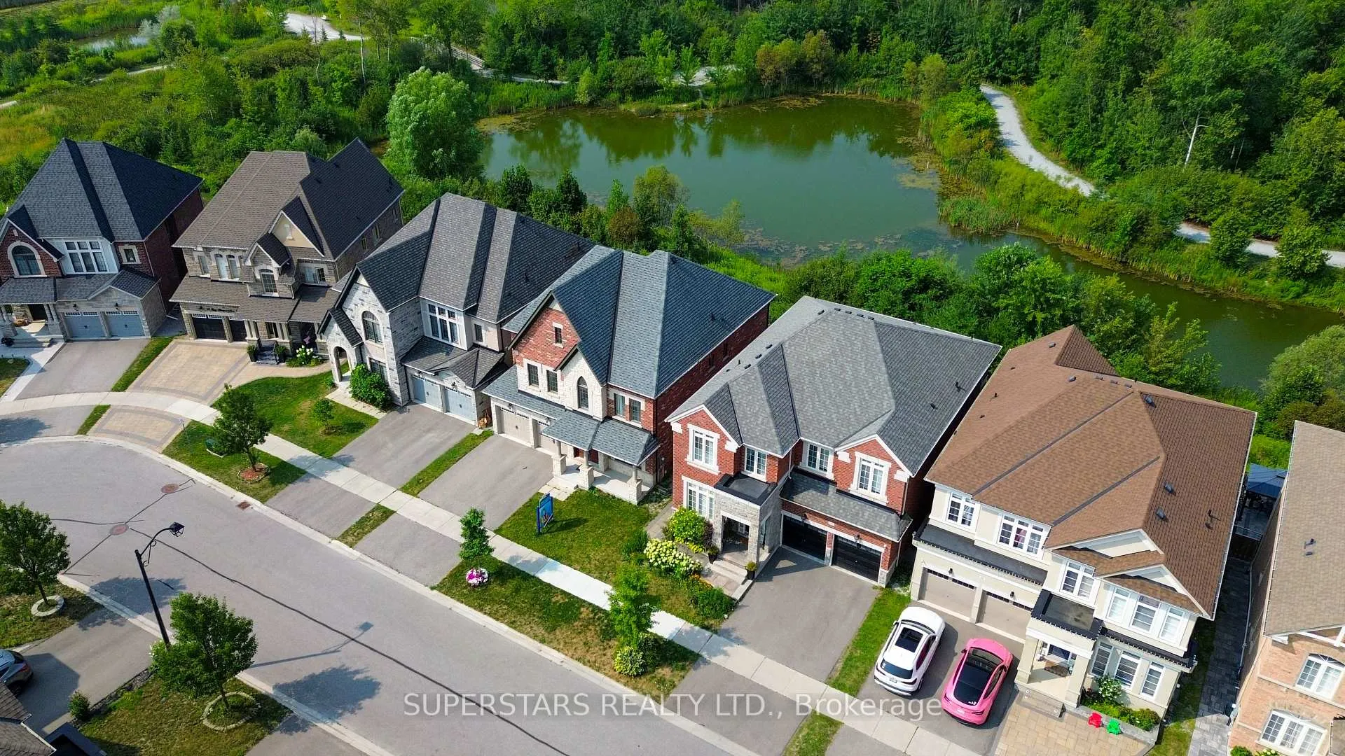 Photo 1 of 31 Roy Harper Avenue, Aurora, Rural Aurora — HOMEH