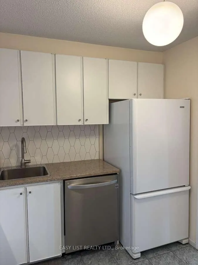 Photo 10 of Unit 2005, 415 Greenview Avenue, Ottawa, Britannia — HOMEH
