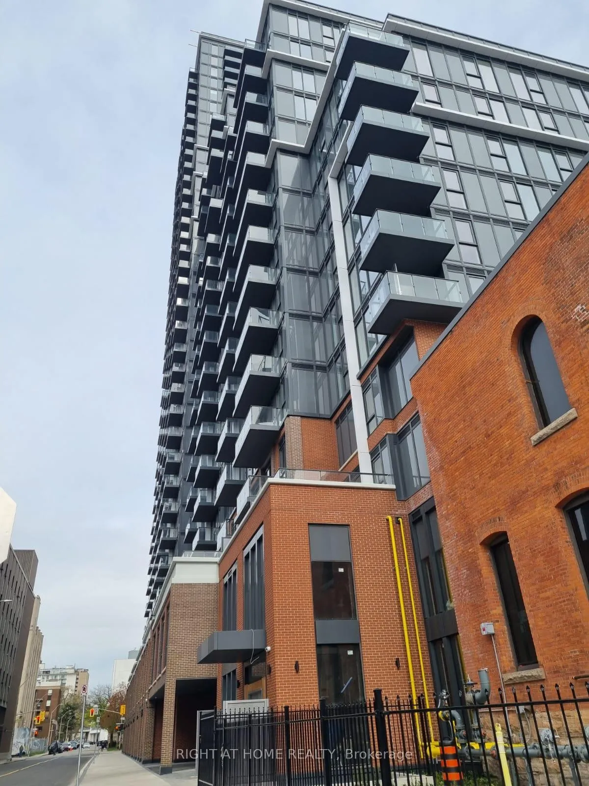 Photo 1 of Unit 1323, 75 James Street S, Hamilton, Corktown — HOMEH