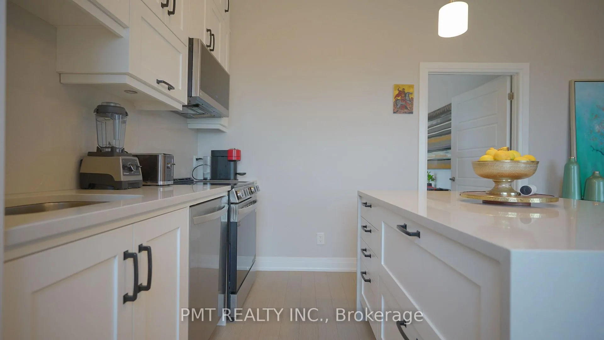 Photo 6 of Unit 502, 3285 Carding Mill Trail, Oakville, Glenorchy — HOMEH