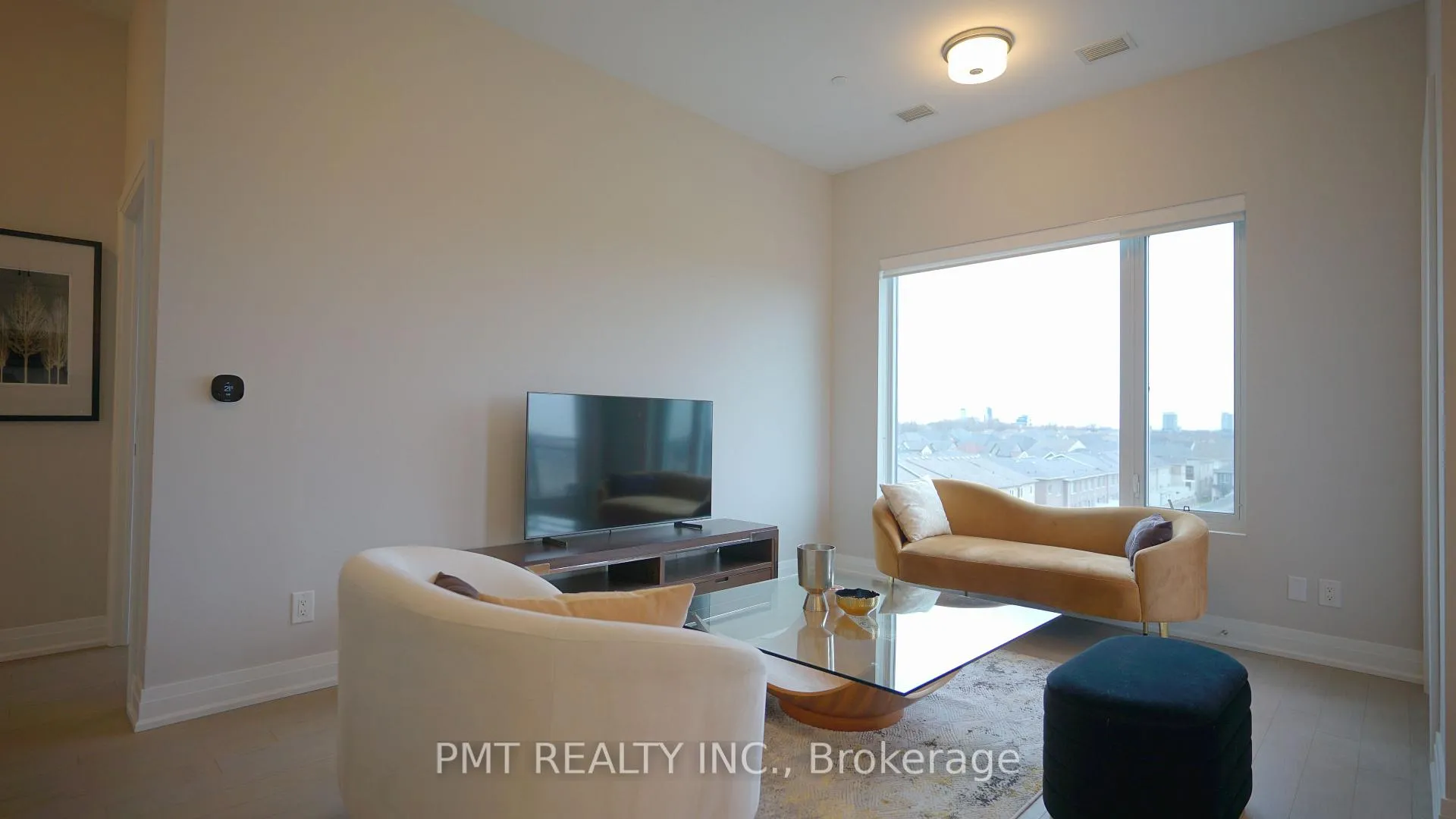 Photo 8 of Unit 502, 3285 Carding Mill Trail, Oakville, Glenorchy — HOMEH