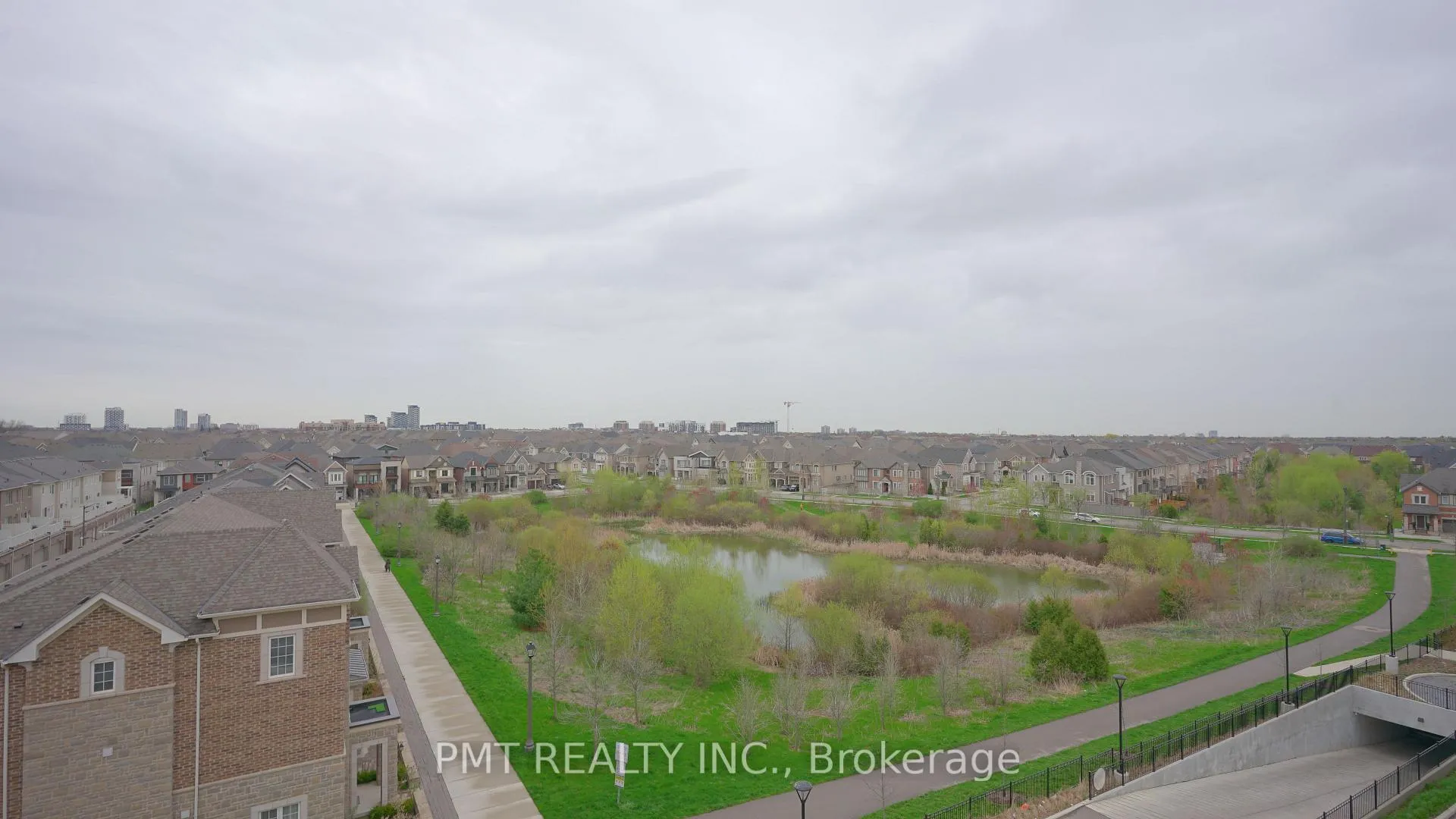 Photo 20 of Unit 502, 3285 Carding Mill Trail, Oakville, Glenorchy — HOMEH