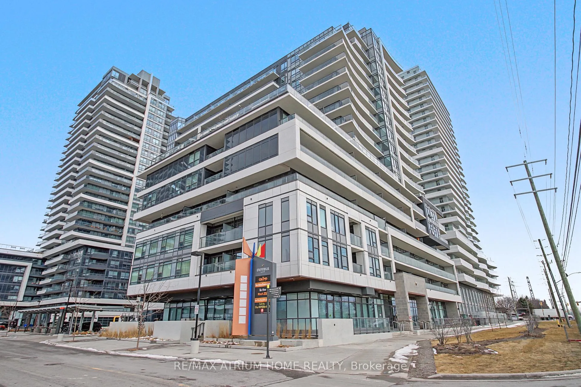 Front of Unit 702, 1480 Bayly Street