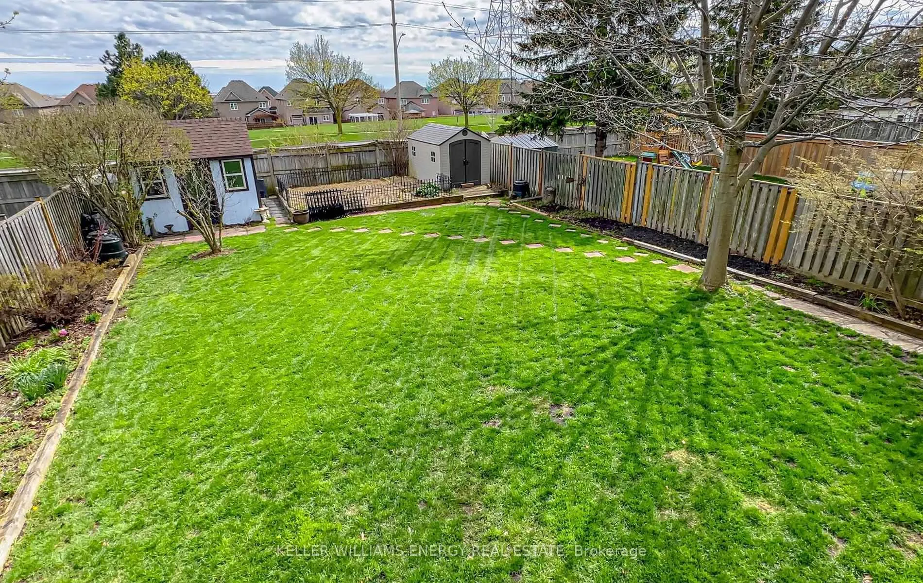 Photo 36 of 48 Fairmeadow Place, Whitby, Blue Grass Meadows — HOMEH