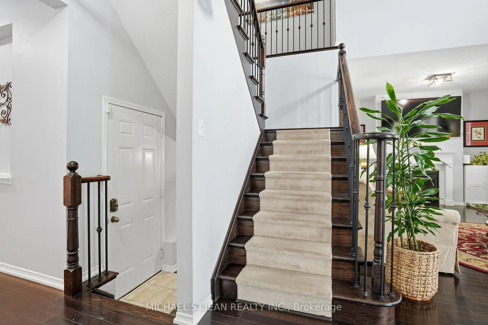 Photo 13 of 63 Fowler Drive, Hamilton, Binbrook — HOMEH