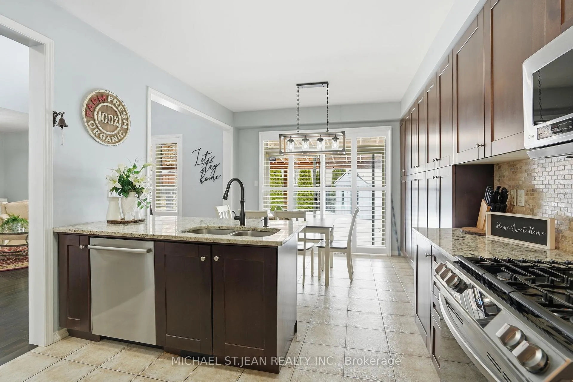 Photo 20 of 63 Fowler Drive, Hamilton, Binbrook — HOMEH