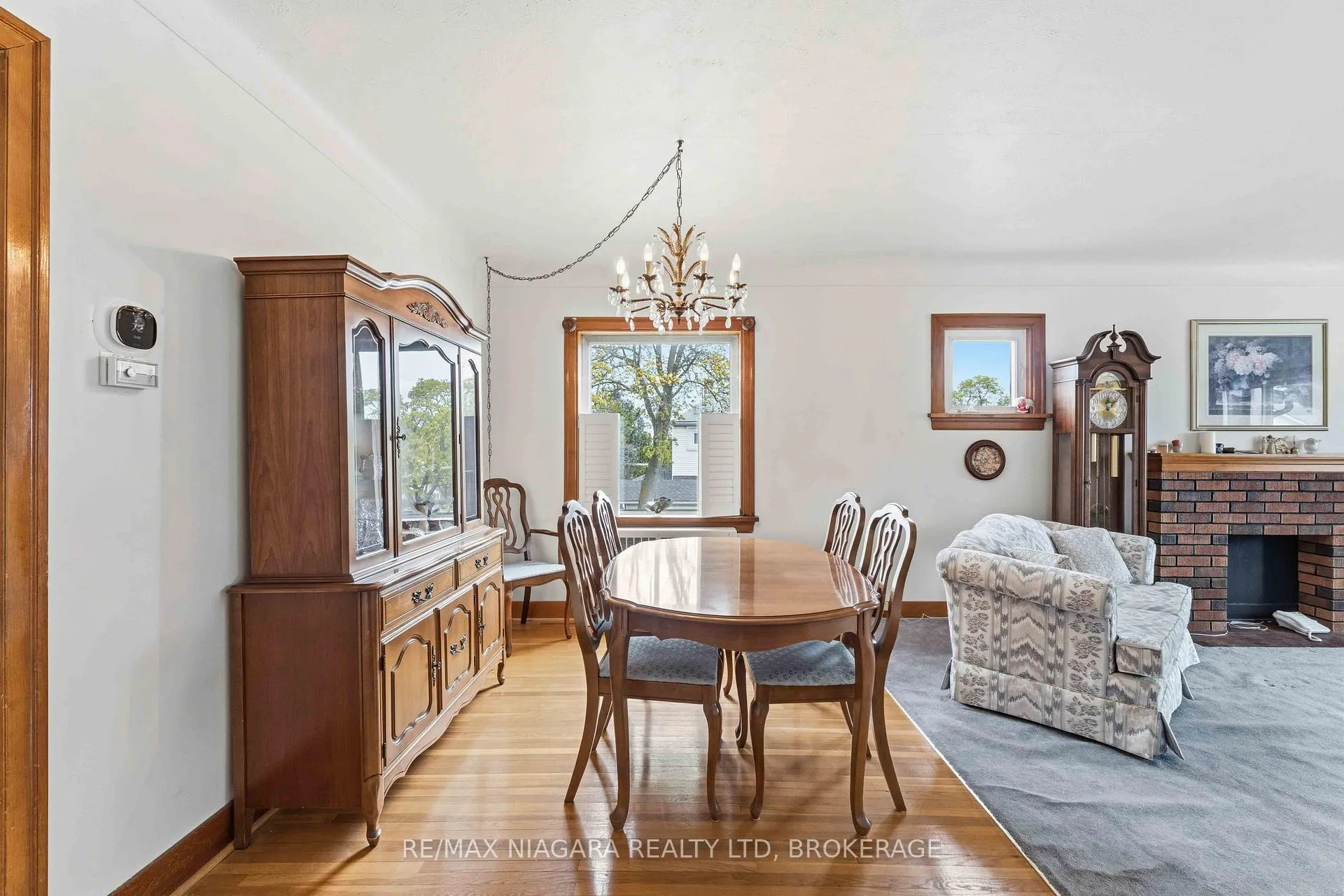 Photo 14 of 5737 Lowell Avenue, Niagara Falls, Hospital — HOMEH