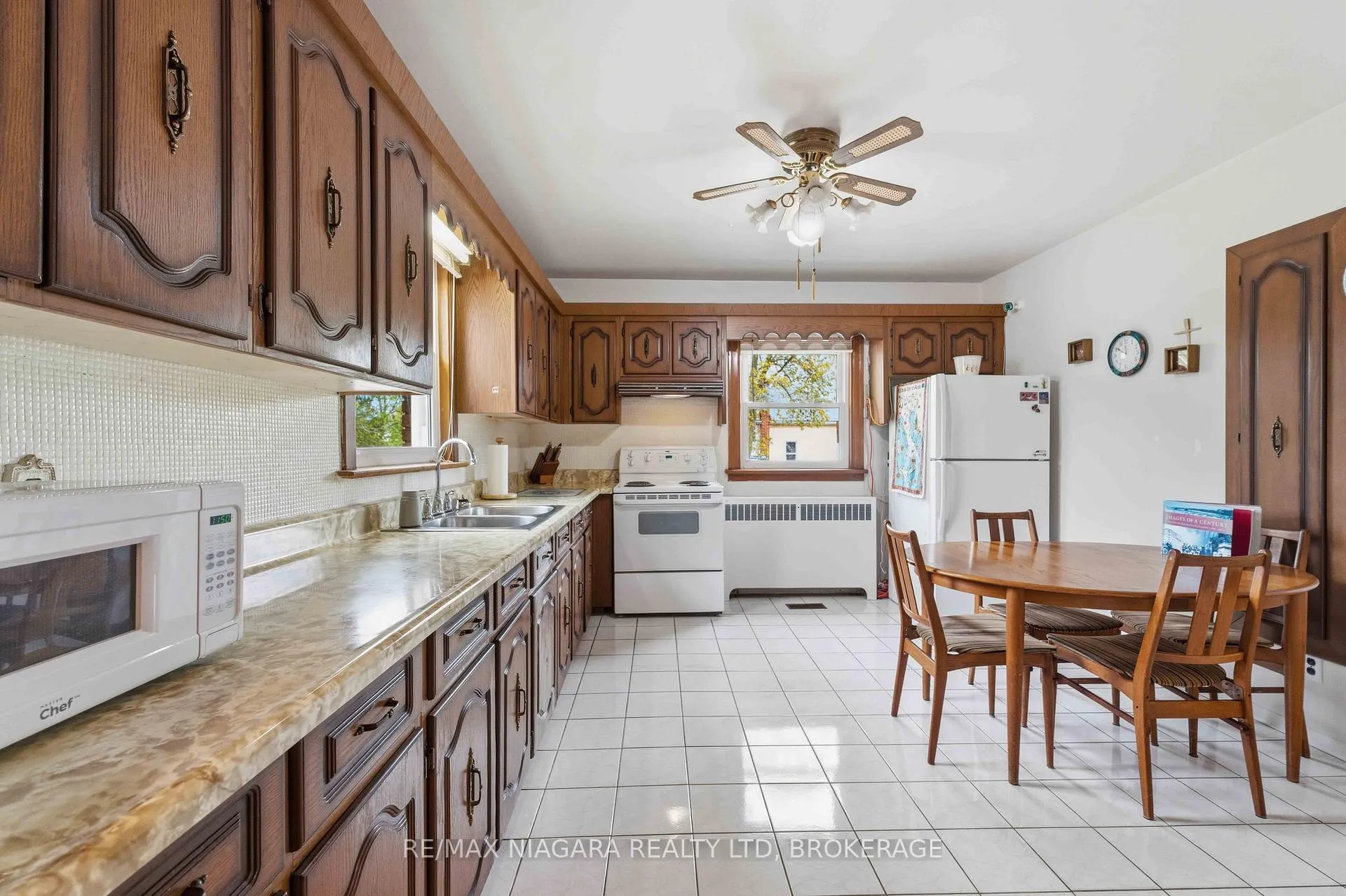 Photo 16 of 5737 Lowell Avenue, Niagara Falls, Hospital — HOMEH