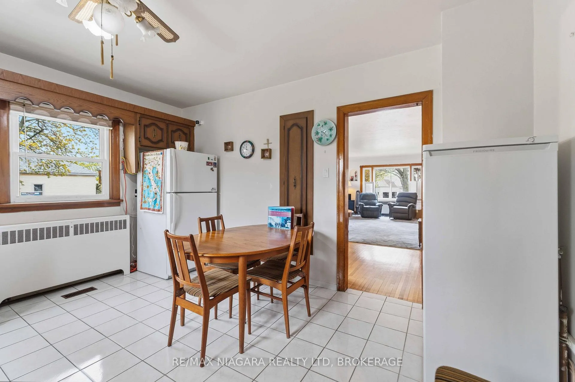 Photo 17 of 5737 Lowell Avenue, Niagara Falls, Hospital — HOMEH