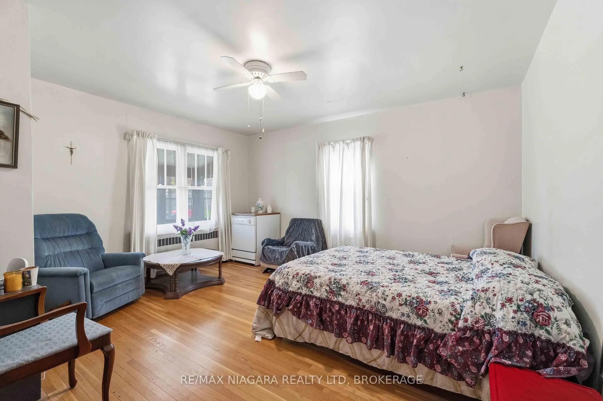 Photo 19 of 5737 Lowell Avenue, Niagara Falls, Hospital — HOMEH