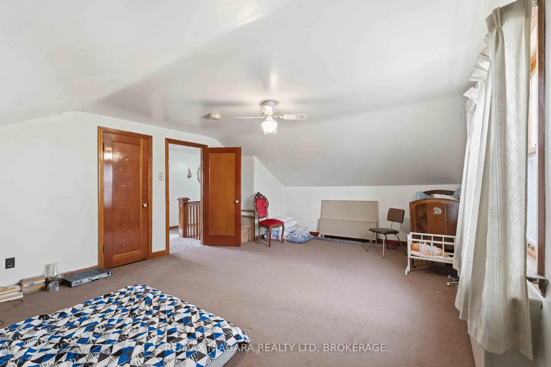 Photo 25 of 5737 Lowell Avenue, Niagara Falls, Hospital — HOMEH
