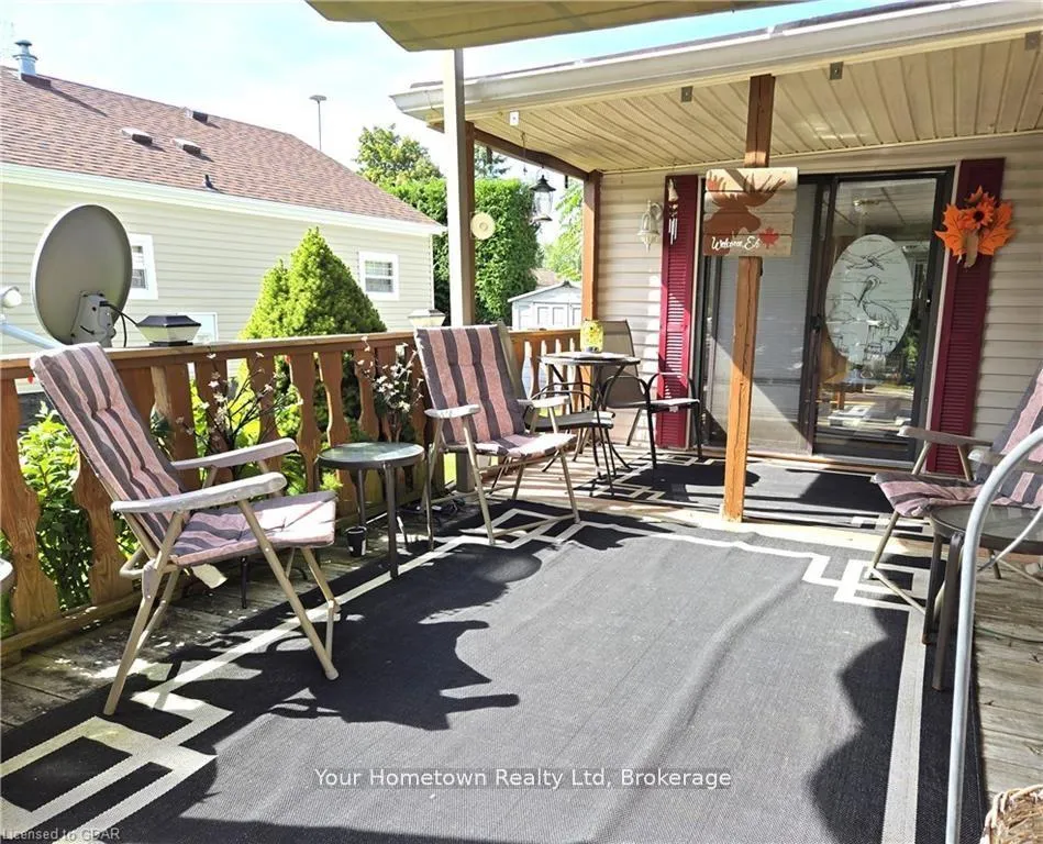 Photo 4 of 204 Beach Road, Centre Wellington, Rural Centre Wellington East — HOMEH
