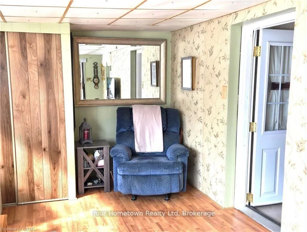 Photo 6 of 204 Beach Road, Centre Wellington, Rural Centre Wellington East — HOMEH