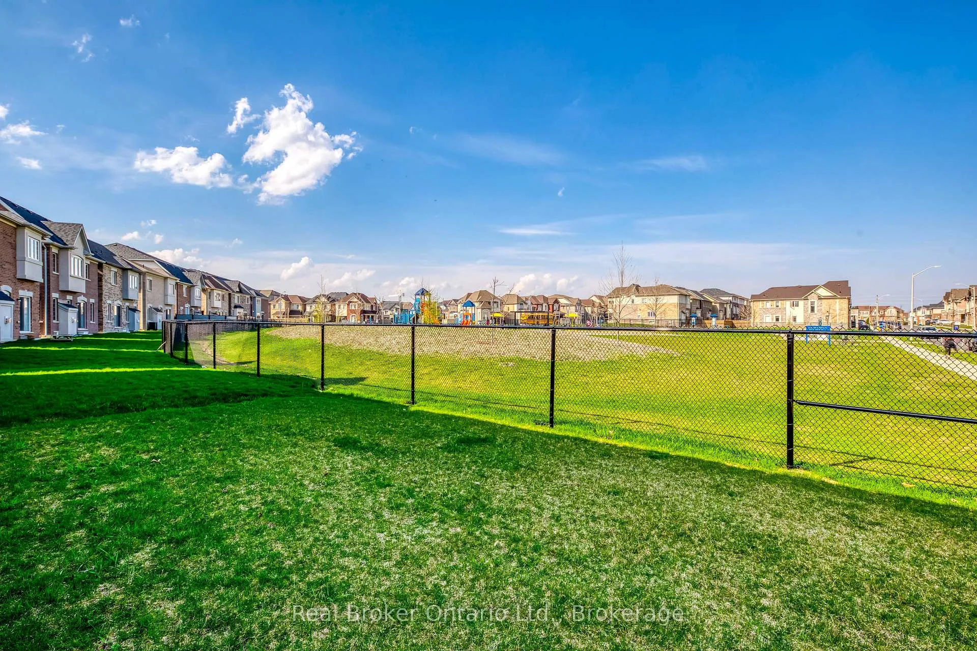 Photo 9 of 3131 Goodyear Road, Burlington, Alton — HOMEH
