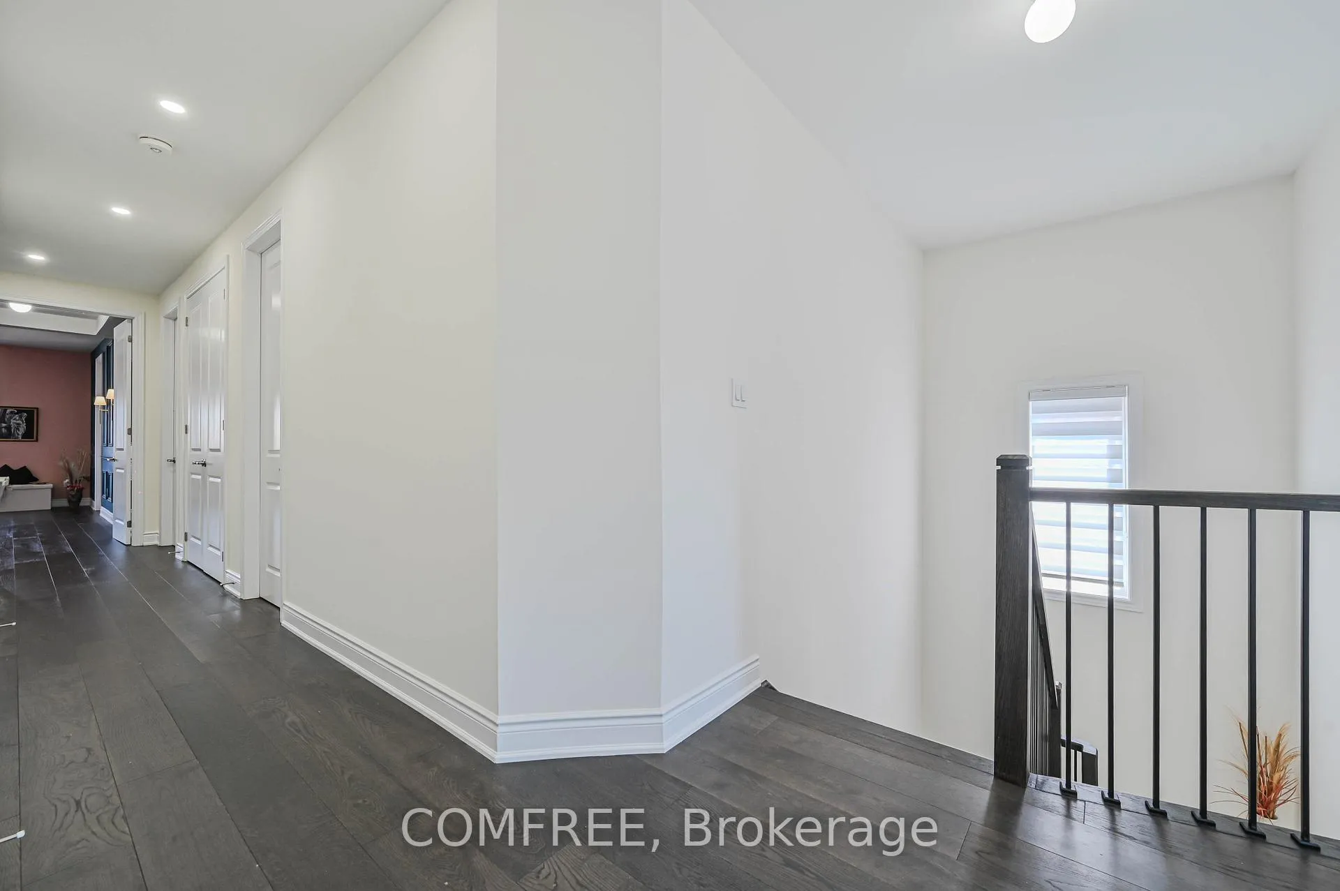 Photo 17 of 25 Lost Canyon Way, Brampton, Credit Valley — HOMEH