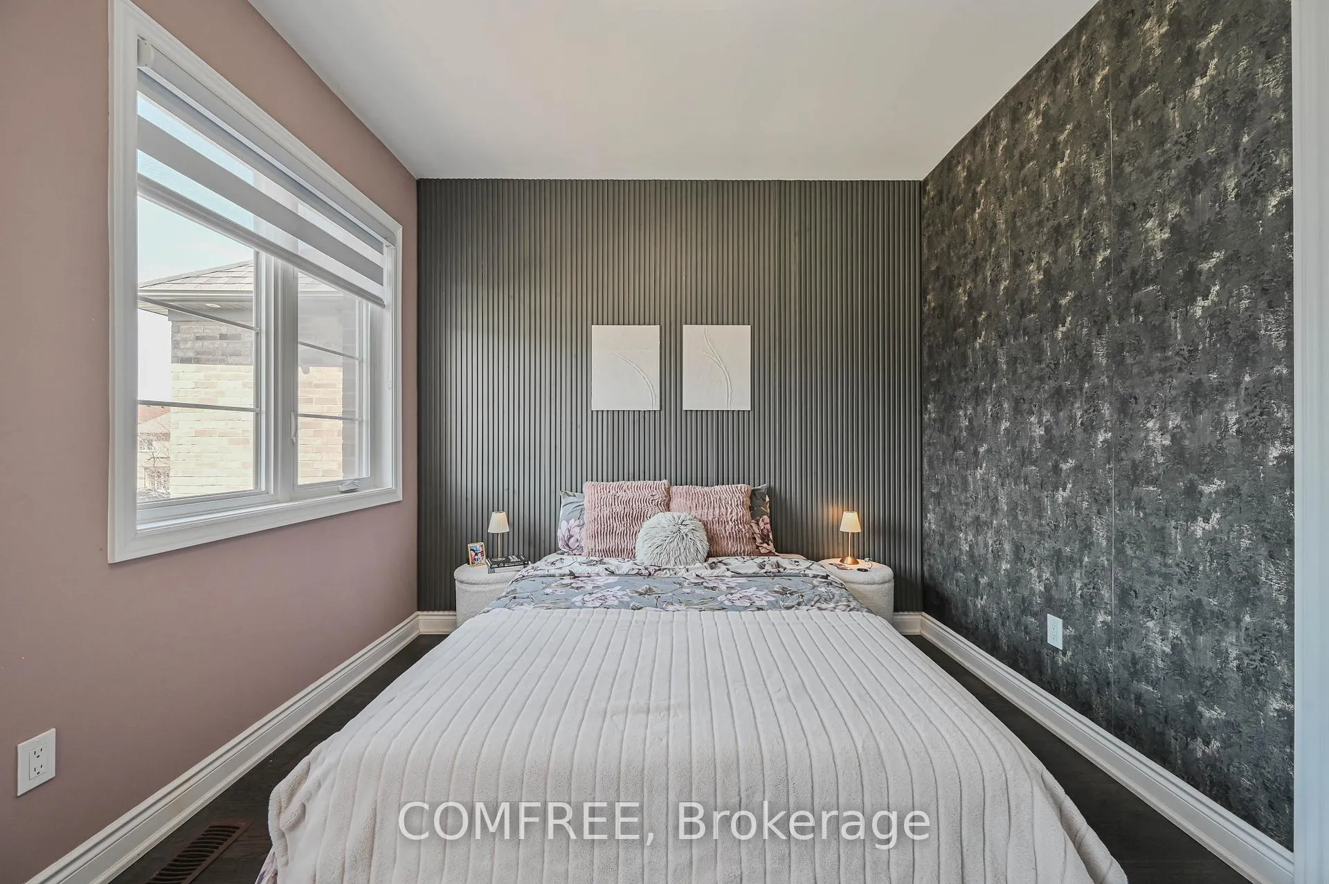 Photo 19 of 25 Lost Canyon Way, Brampton, Credit Valley — HOMEH
