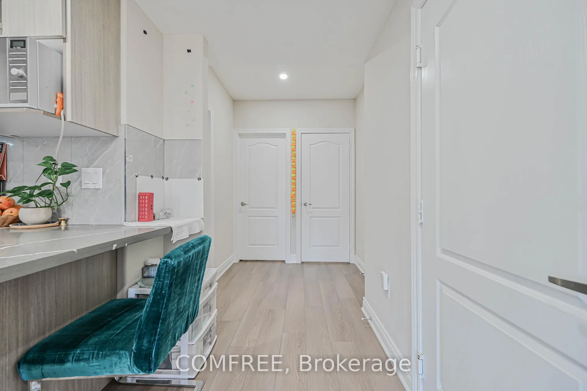 Photo 45 of 25 Lost Canyon Way, Brampton, Credit Valley — HOMEH