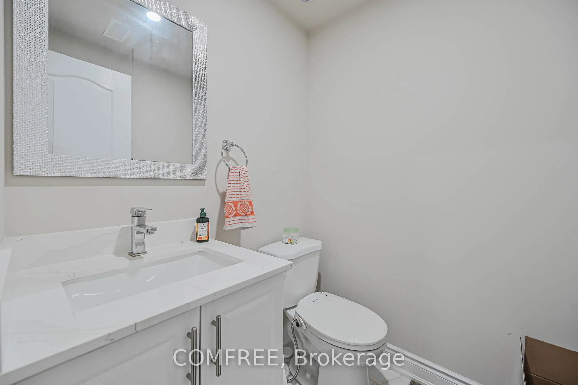 Photo 48 of 25 Lost Canyon Way, Brampton, Credit Valley — HOMEH