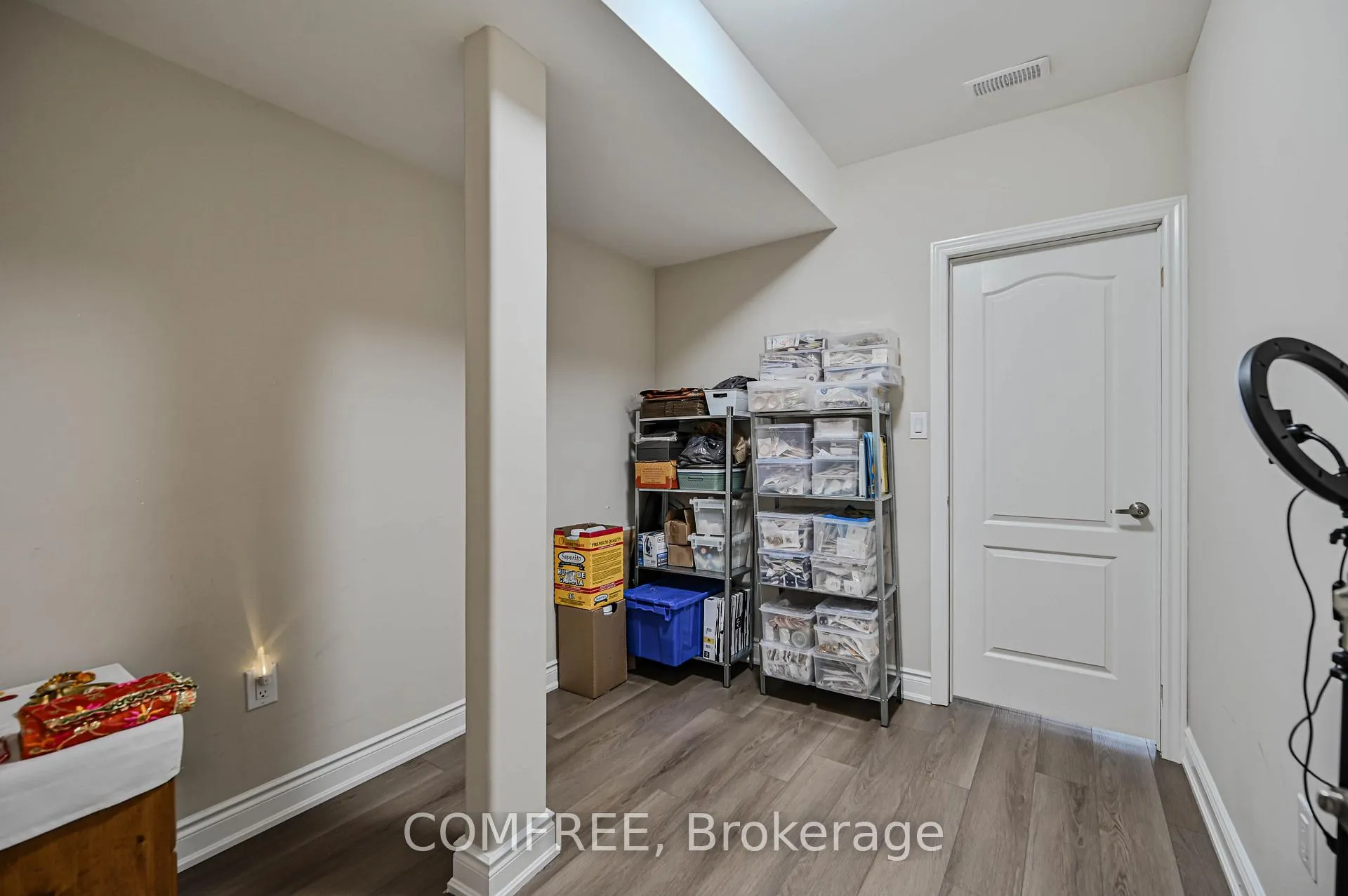 Photo 49 of 25 Lost Canyon Way, Brampton, Credit Valley — HOMEH