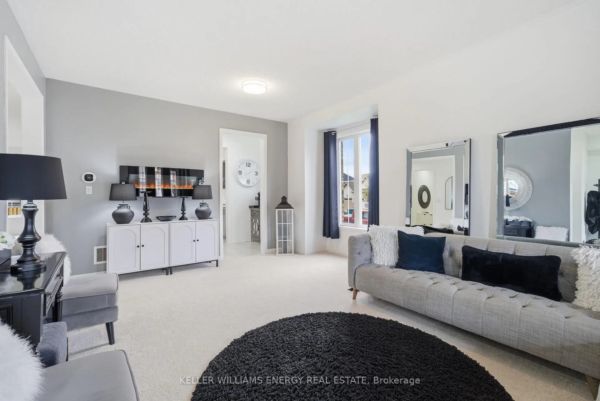 Photo 4 of 27 Don Hadden Crescent, Brock, Sunderland — HOMEH