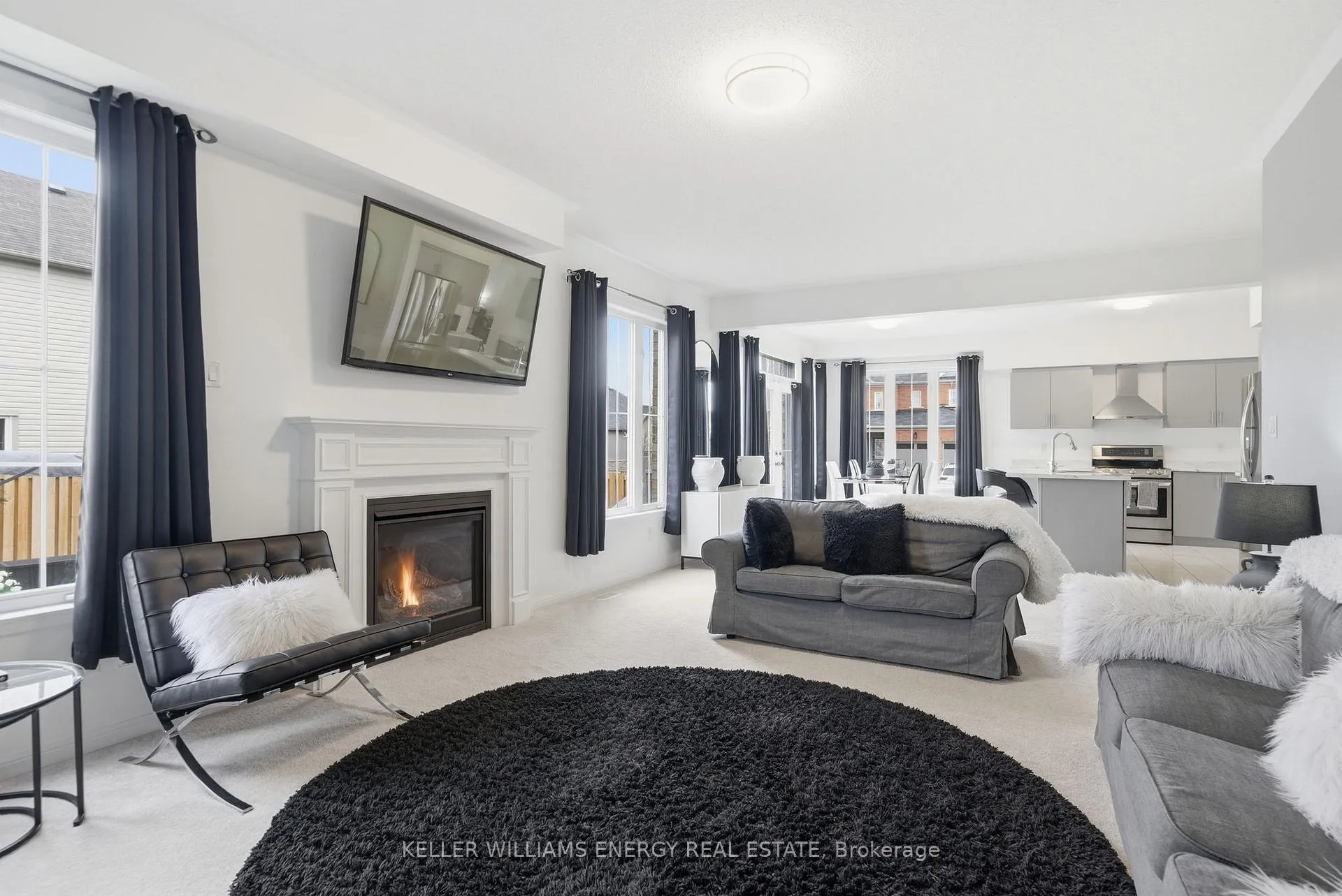 Photo 8 of 27 Don Hadden Crescent, Brock, Sunderland — HOMEH