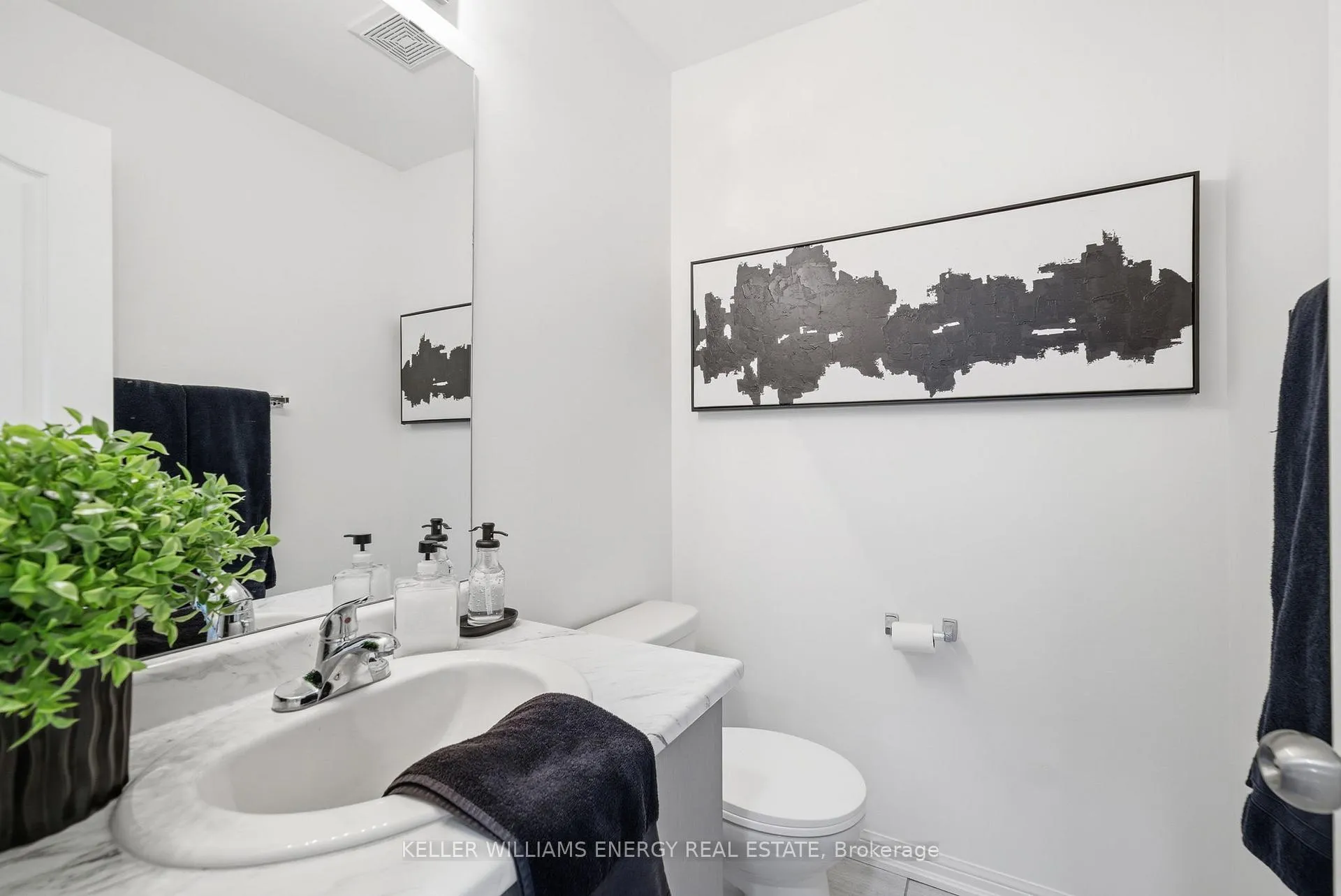 Photo 18 of 27 Don Hadden Crescent, Brock, Sunderland — HOMEH