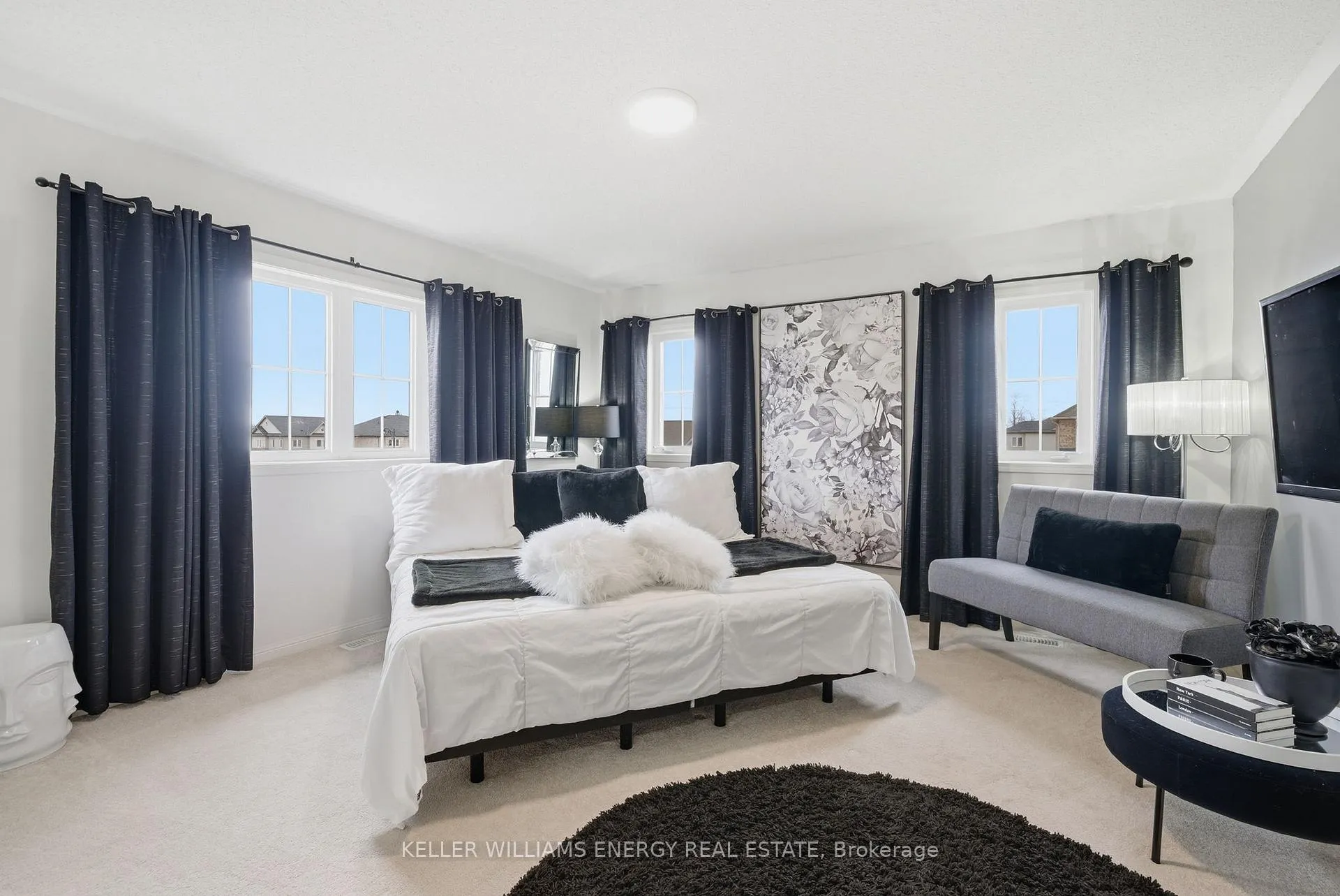 Photo 19 of 27 Don Hadden Crescent, Brock, Sunderland — HOMEH