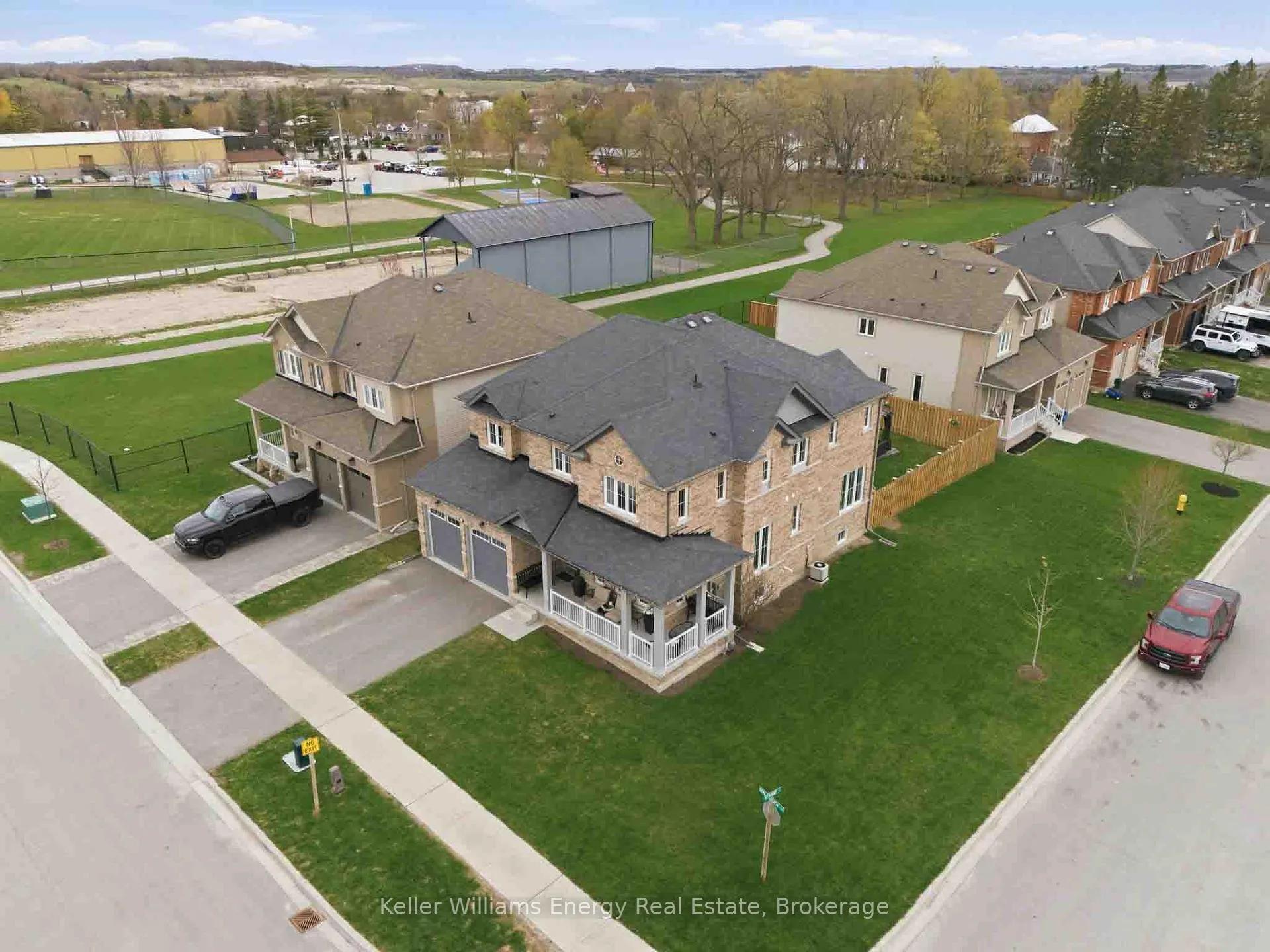 Photo 39 of 27 Don Hadden Crescent, Brock, Sunderland — HOMEH