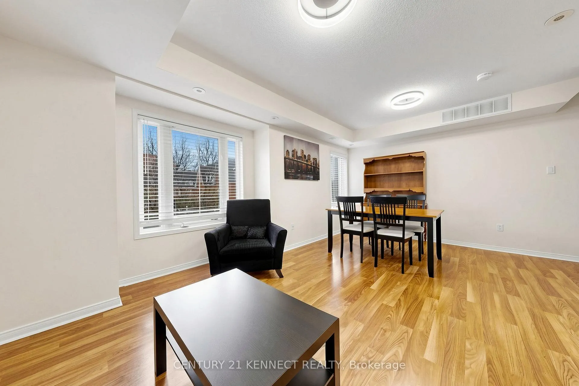 Photo 3 of Unit 335, 312 John Street, Markham, Aileen-Willowbrook — HOMEH