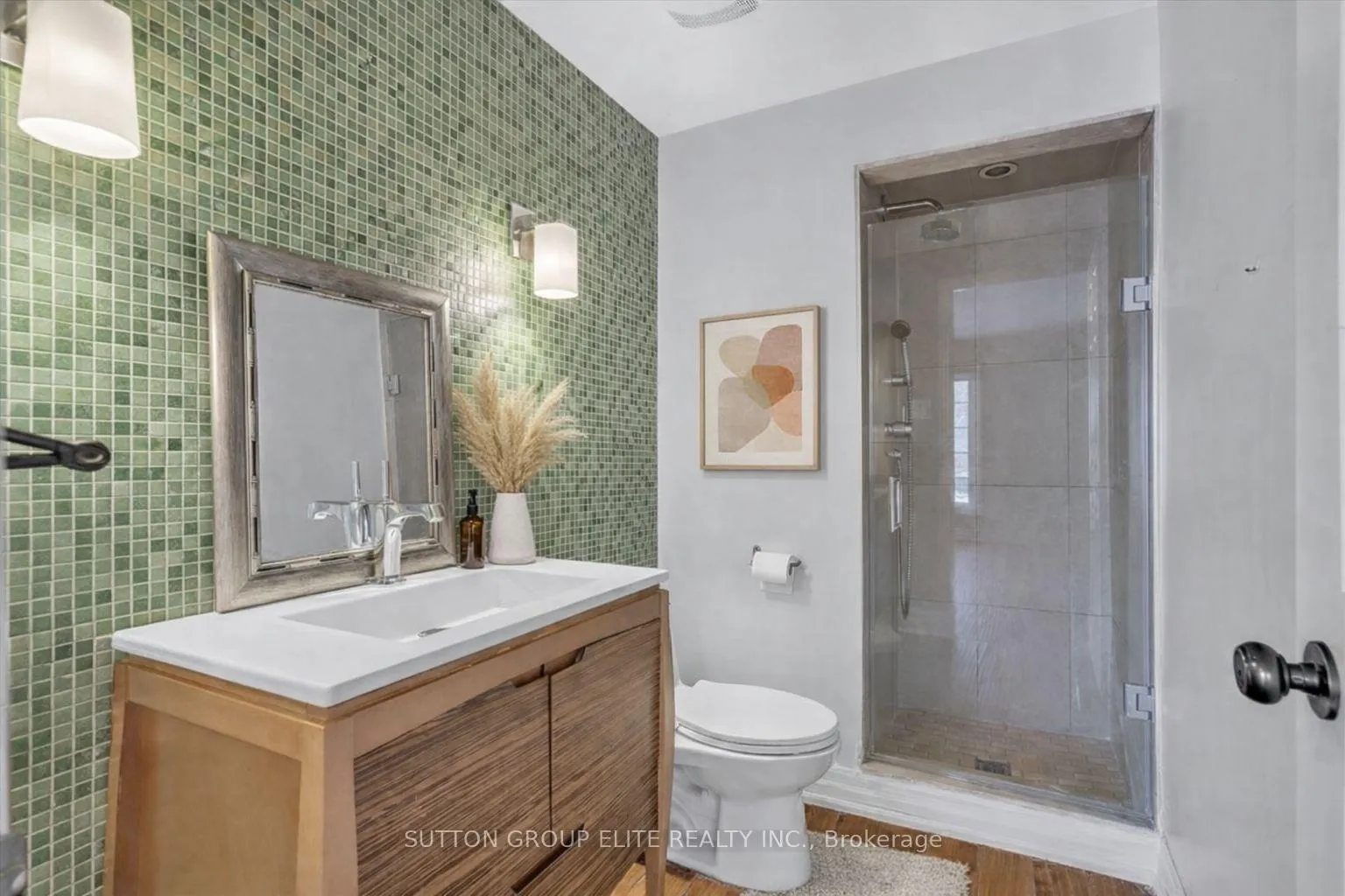 Photo 14 of 47 Park Drive, Vaughan, West Woodbridge — HOMEH