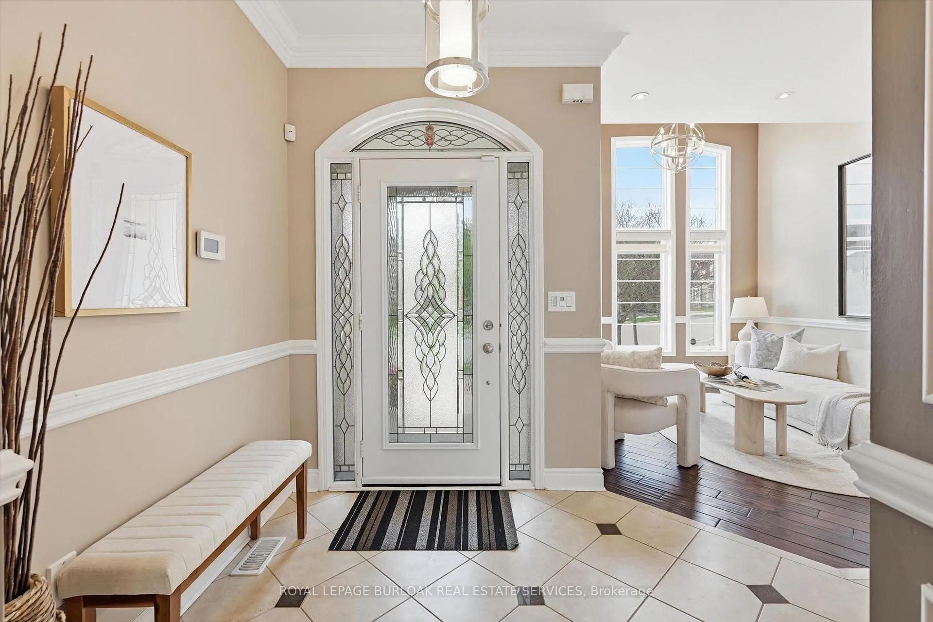 Photo 3 of 4186 Fuller Crescent, Burlington, Alton — HOMEH