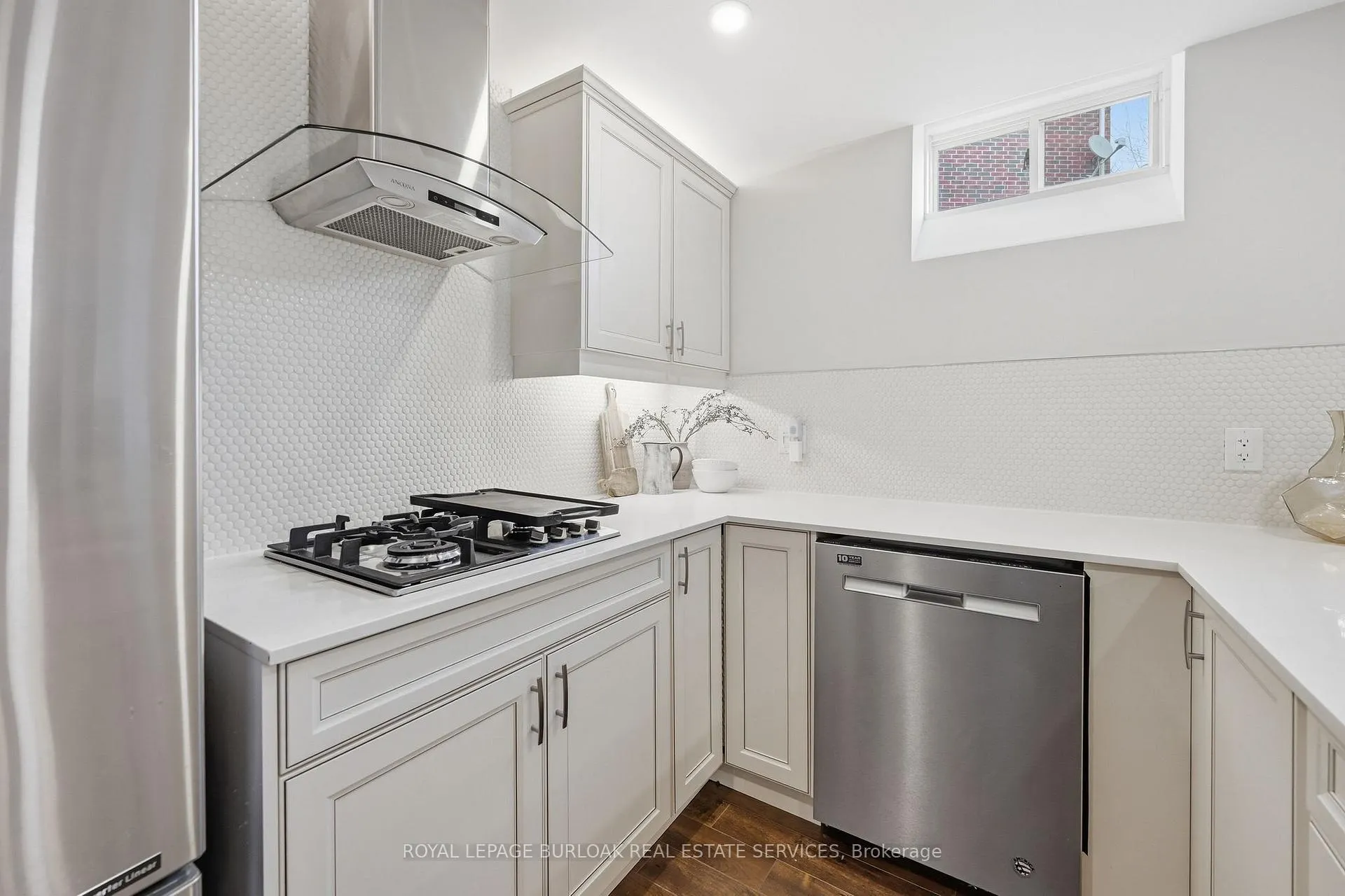 Photo 33 of 4186 Fuller Crescent, Burlington, Alton — HOMEH
