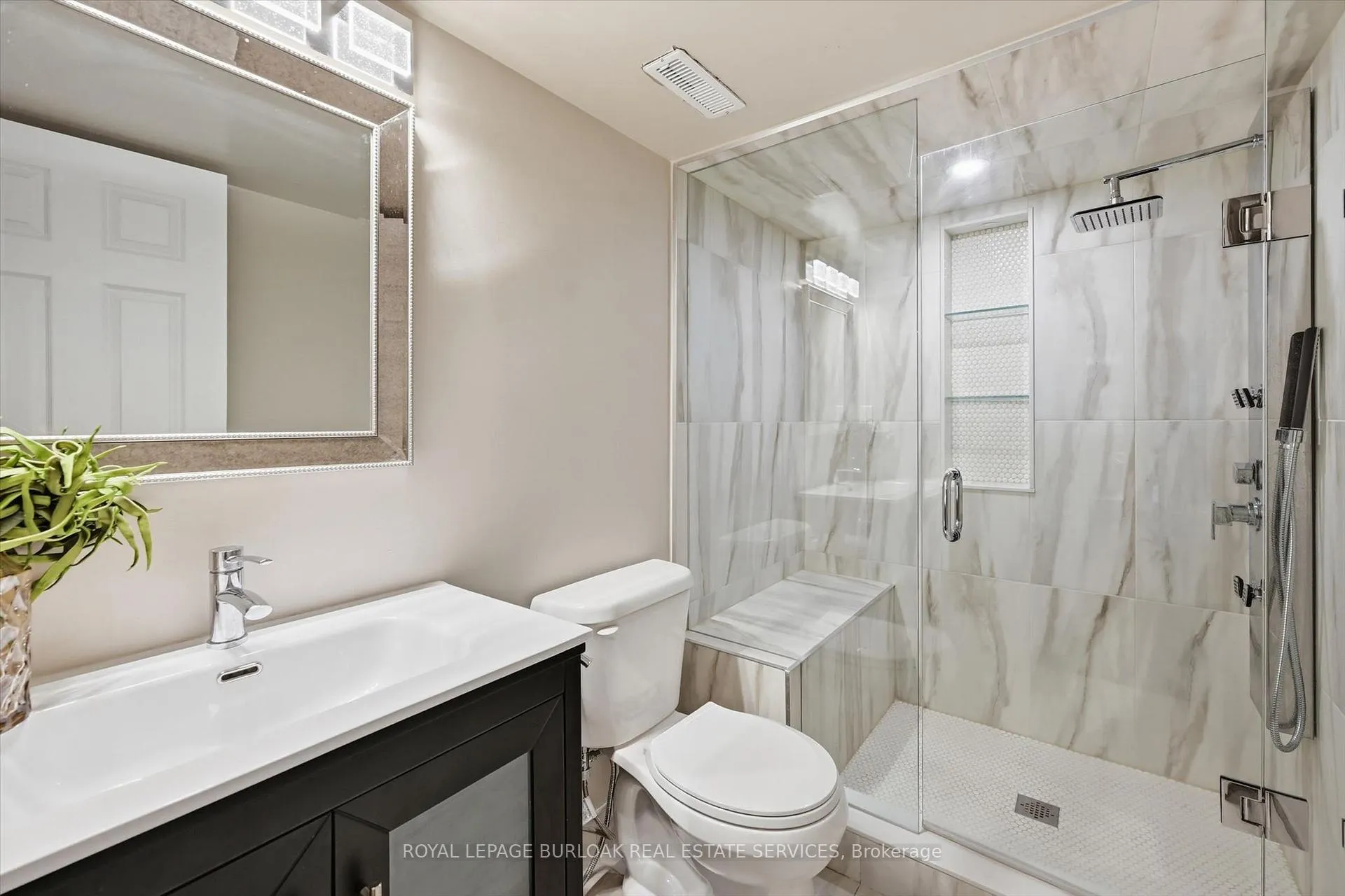 Photo 37 of 4186 Fuller Crescent, Burlington, Alton — HOMEH