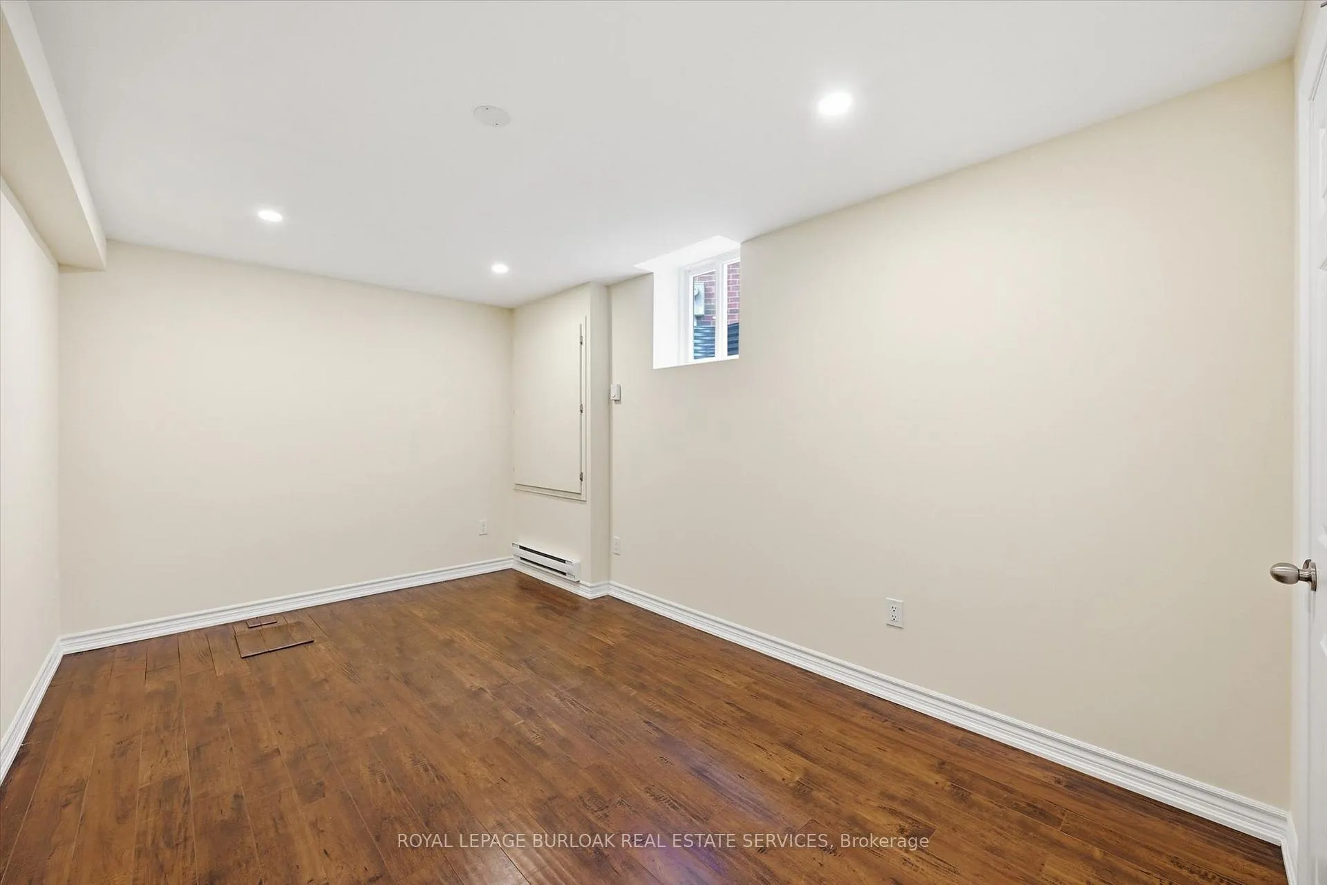 Photo 38 of 4186 Fuller Crescent, Burlington, Alton — HOMEH