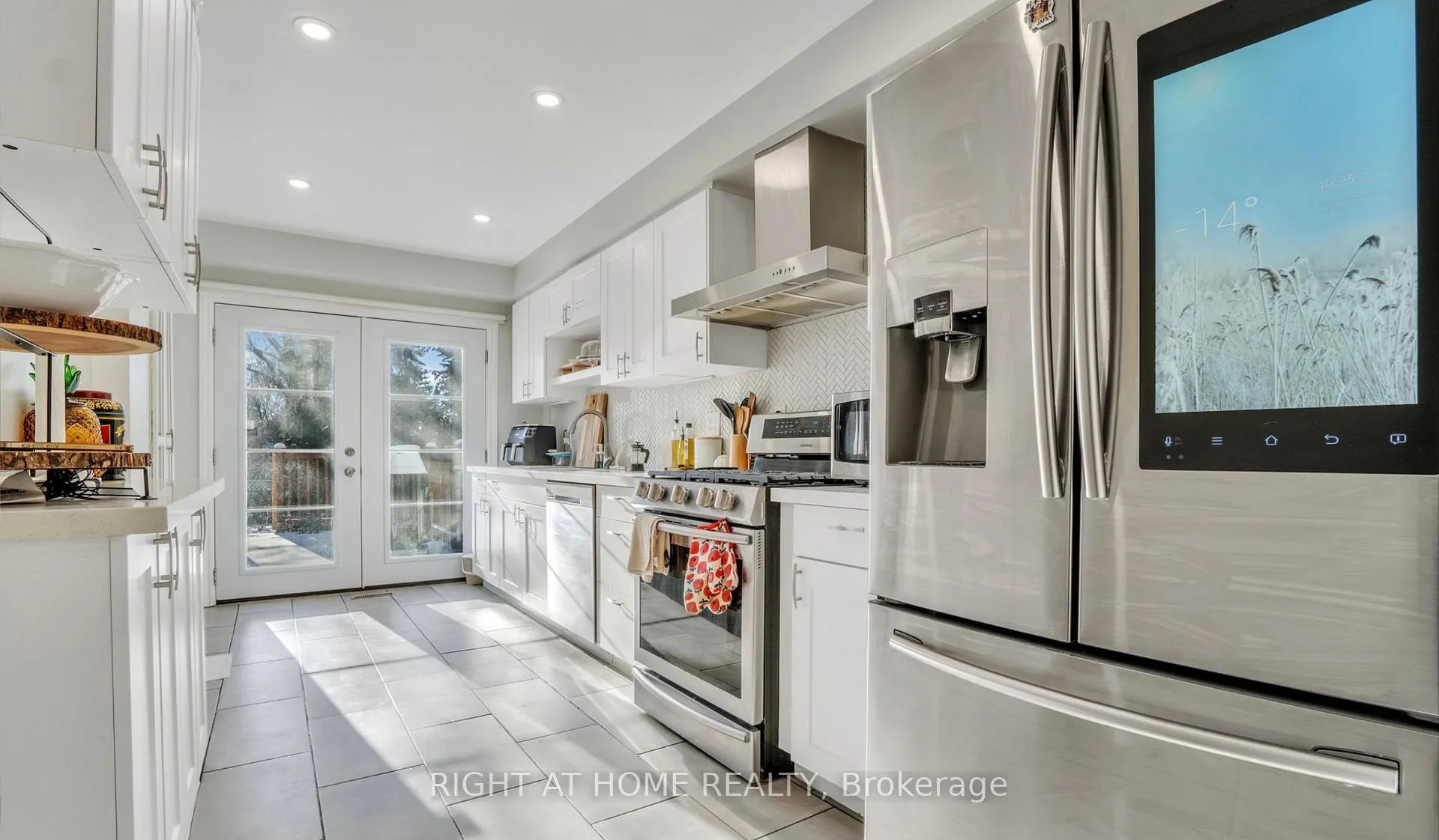 Photo 11 of 27 Melborne Court, Whitby, Pringle Creek — HOMEH