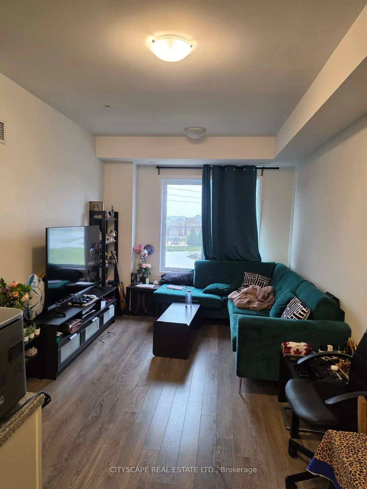 Photo 6 of Unit 1304507, 2635 William Jackson Drive, Pickering, Duffin Heights — HOMEH