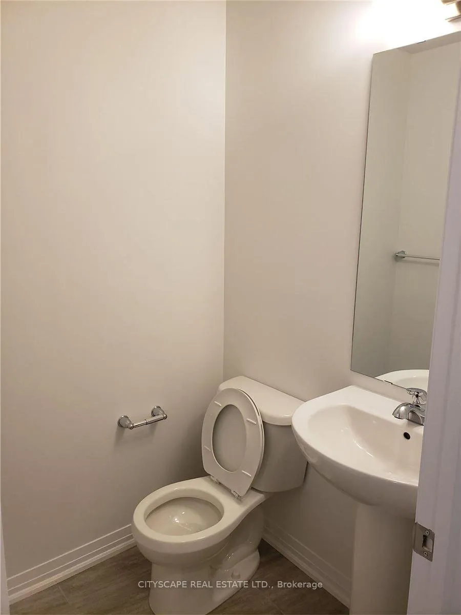 Photo 12 of Unit 1304507, 2635 William Jackson Drive, Pickering, Duffin Heights — HOMEH