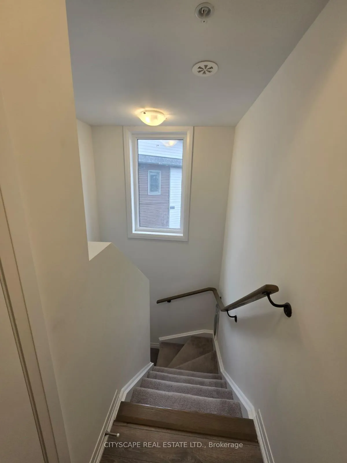 Photo 14 of Unit 1304507, 2635 William Jackson Drive, Pickering, Duffin Heights — HOMEH
