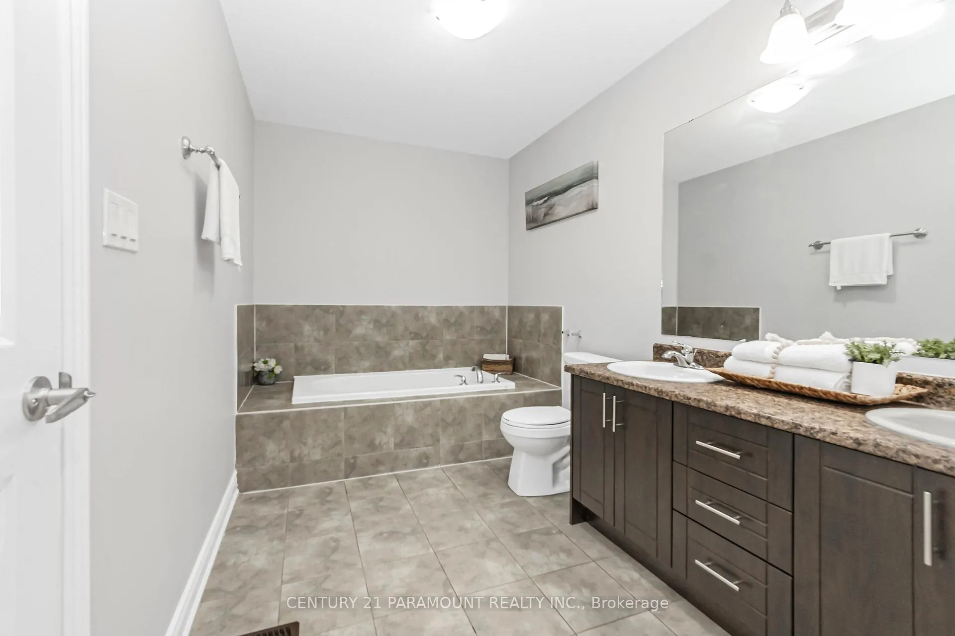 Photo 32 of 57 Doris Pawley Crescent, Caledon, Rural Caledon — HOMEH
