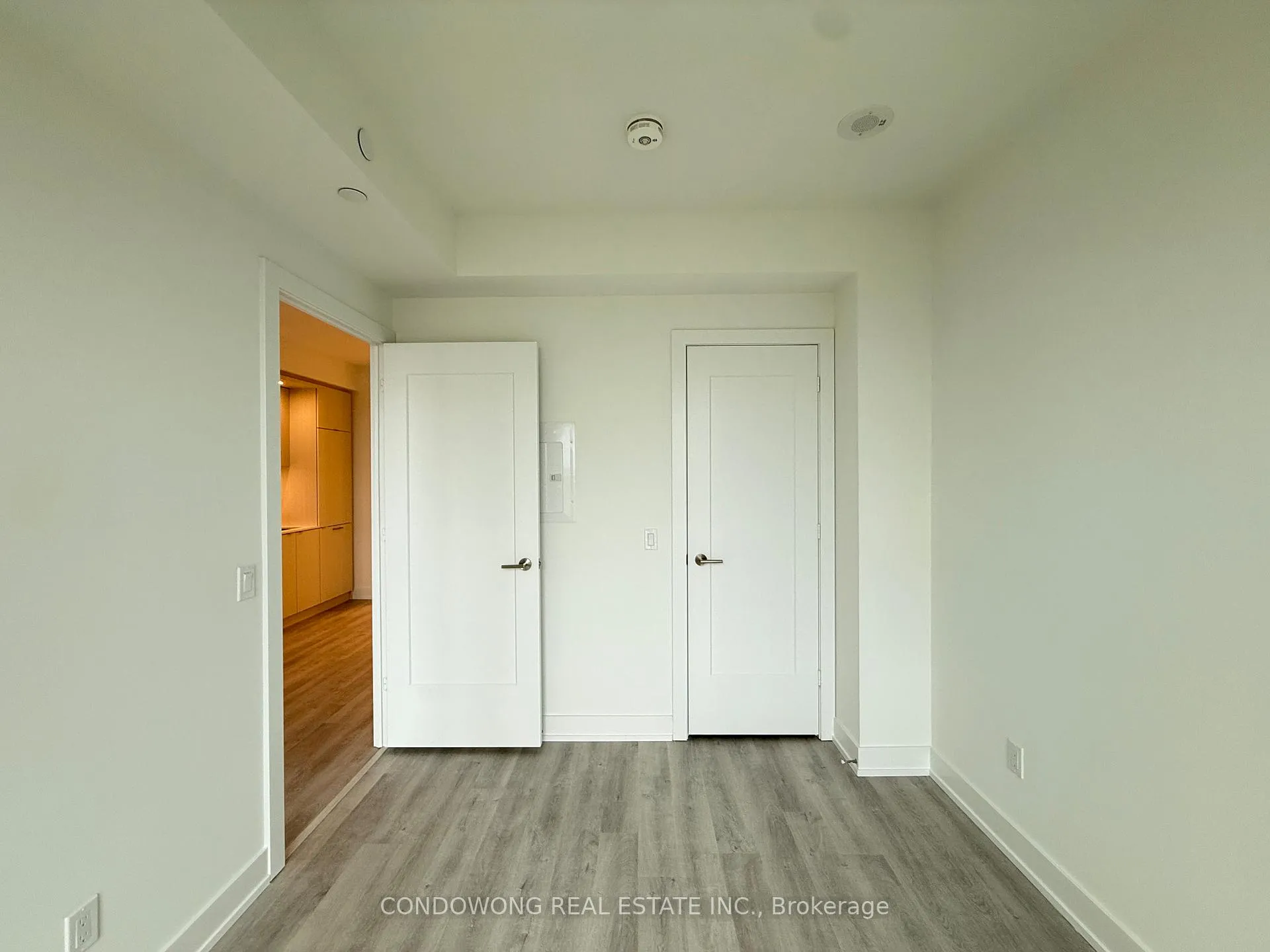 Photo 8 of Unit 914, 60 Central Park Road Way, Etobicoke, Islington-City Centre West — HOMEH