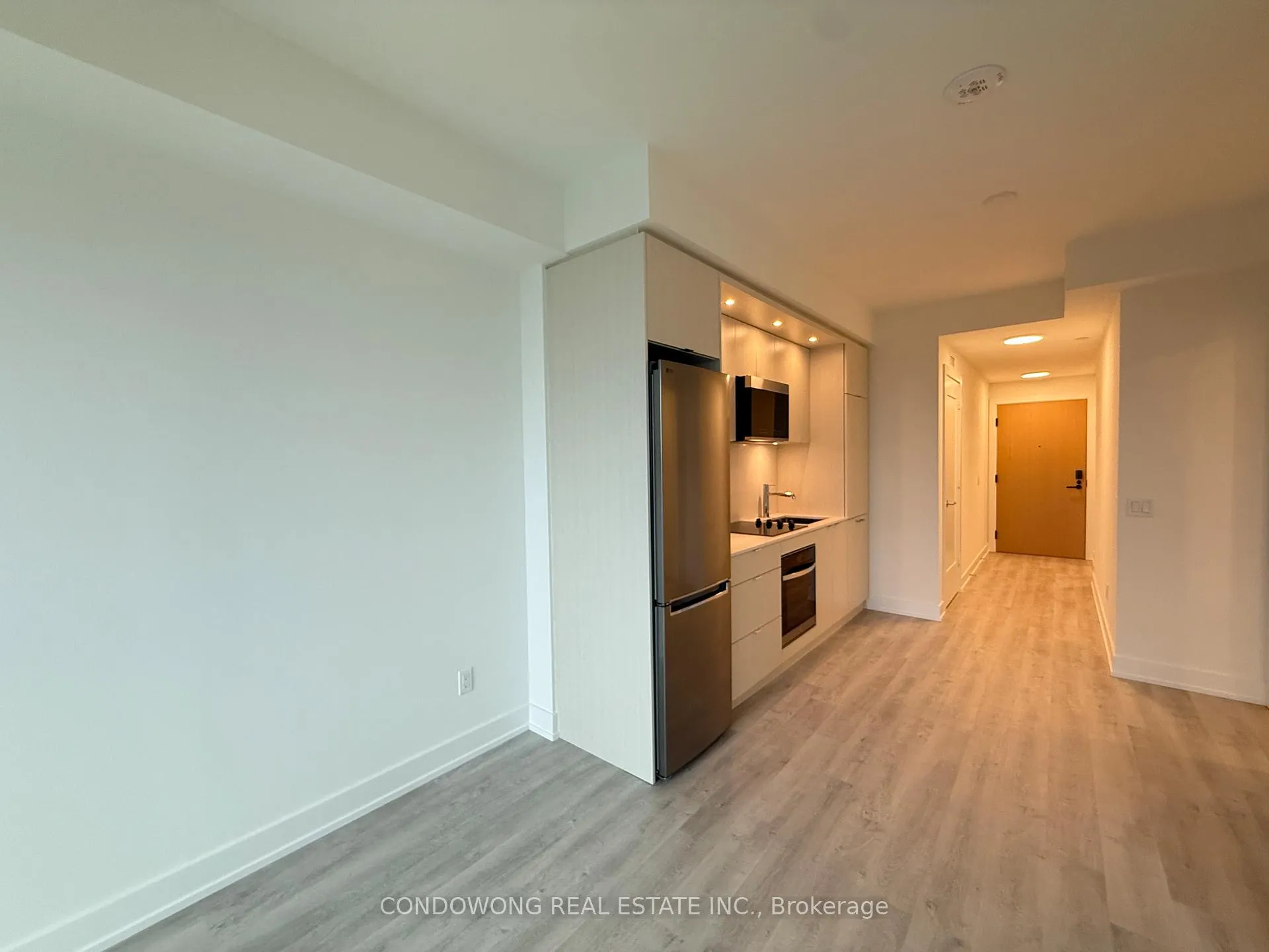 Photo 9 of Unit 914, 60 Central Park Road Way, Etobicoke, Islington-City Centre West — HOMEH