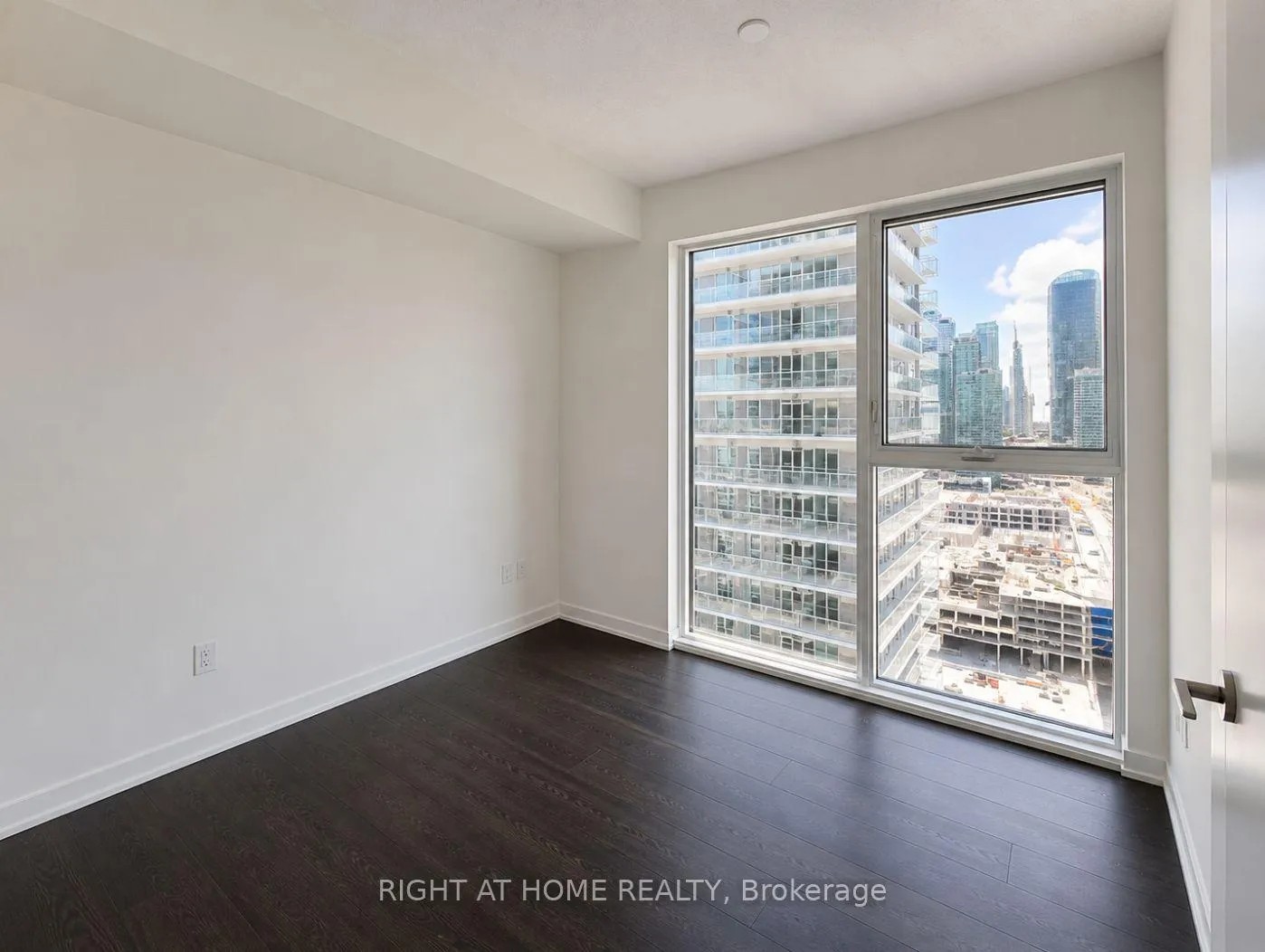 Photo 9 of Unit 2308, 20 Richardson Street, Toronto, Waterfront Communities — HOMEH