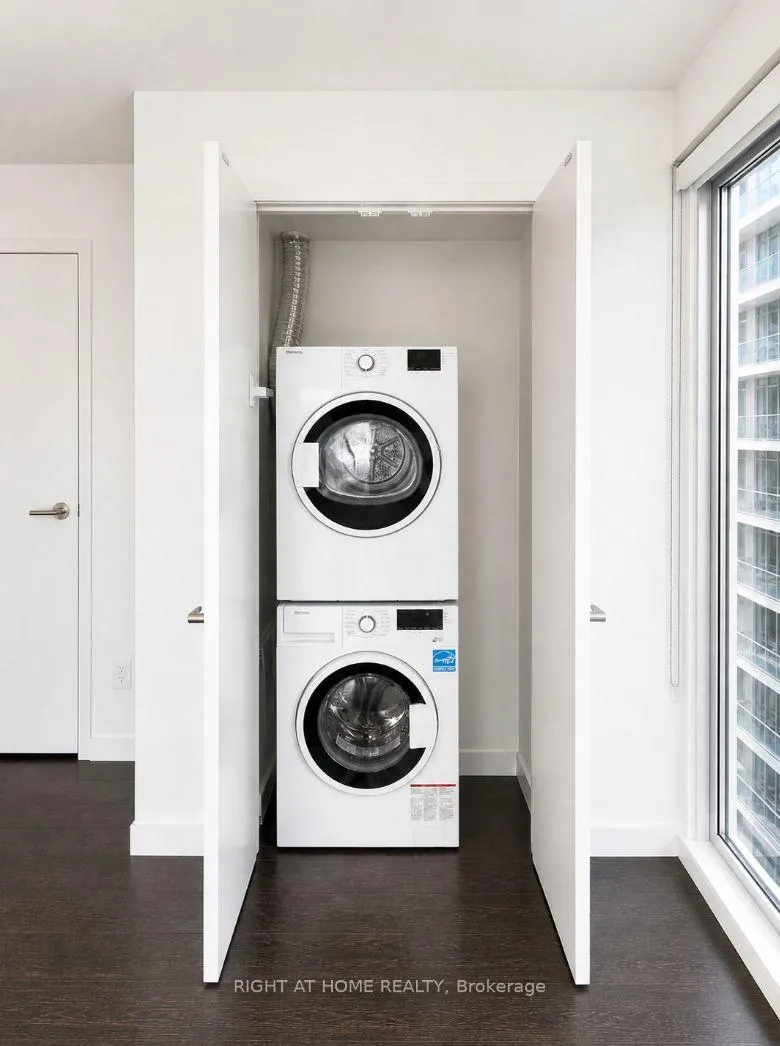 Photo 12 of Unit 2308, 20 Richardson Street, Toronto, Waterfront Communities — HOMEH