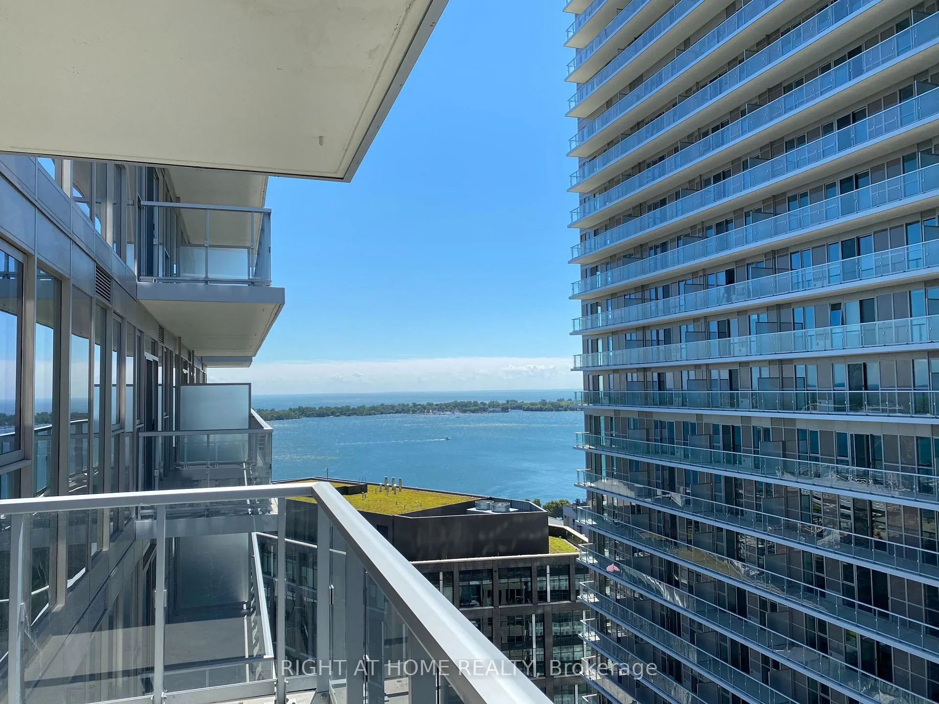 Photo 14 of Unit 2308, 20 Richardson Street, Toronto, Waterfront Communities — HOMEH