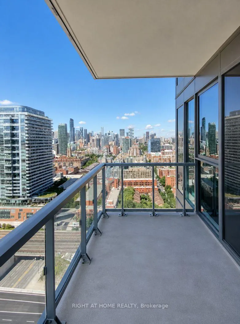 Photo 17 of Unit 2308, 20 Richardson Street, Toronto, Waterfront Communities — HOMEH