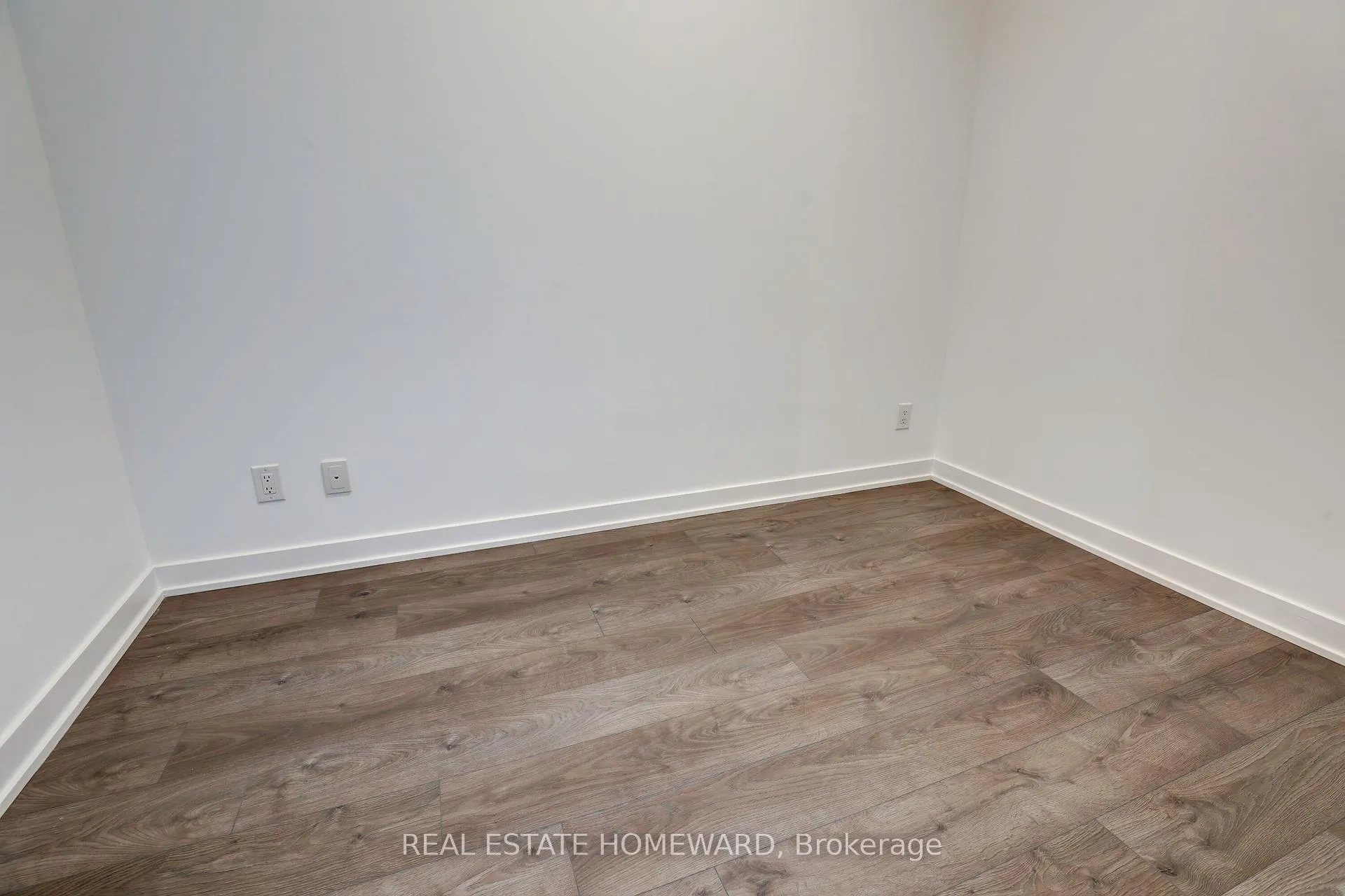 Photo 8 of Unit 2410, 5 Defries Street, Toronto, Regent Park — HOMEH